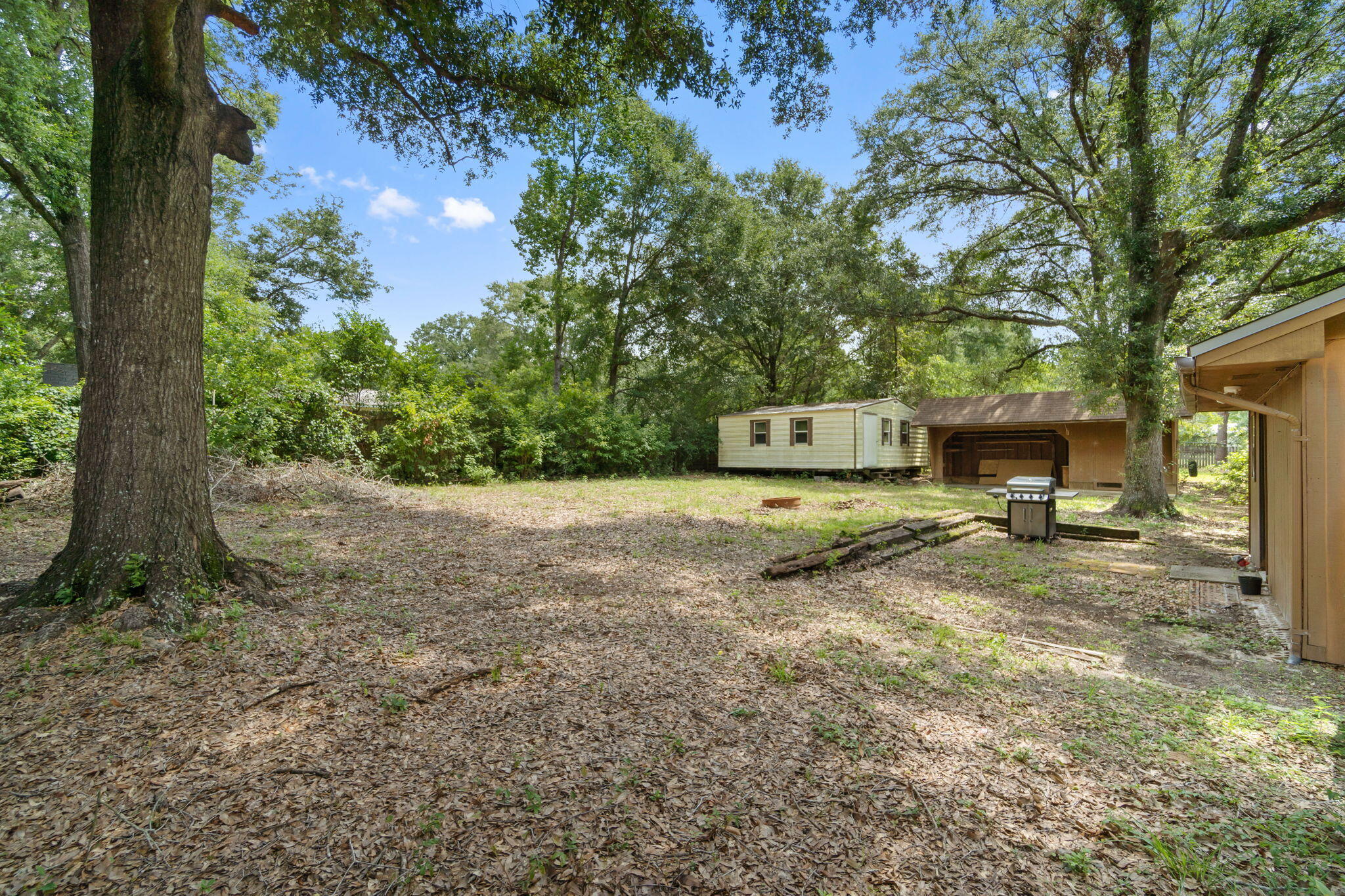 BENT CREEK ESTATES - Residential