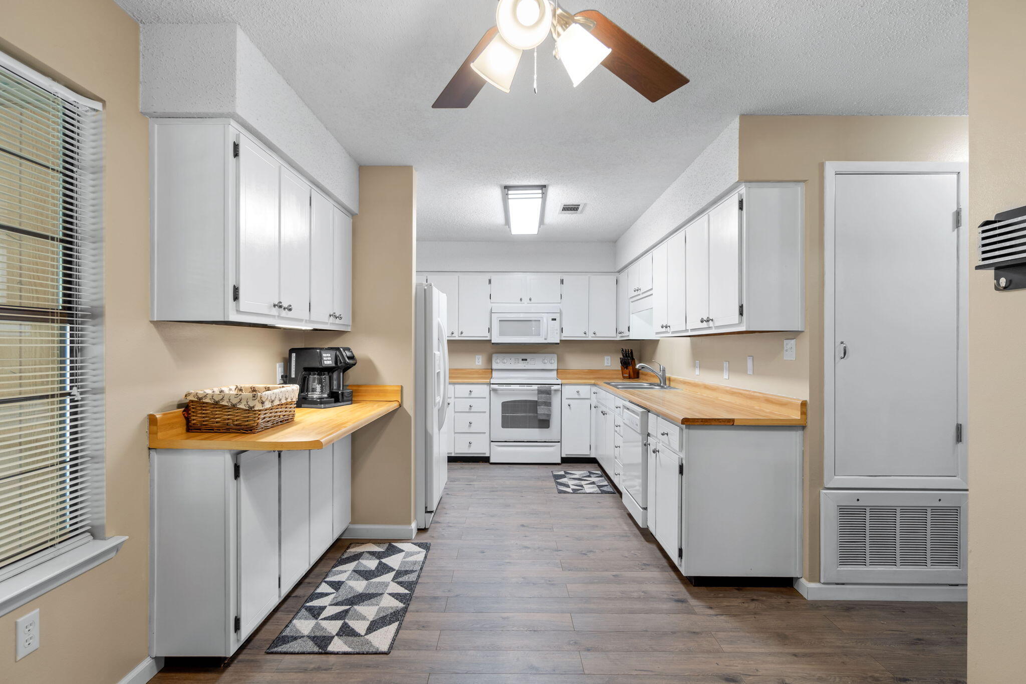 BENT CREEK ESTATES - Residential