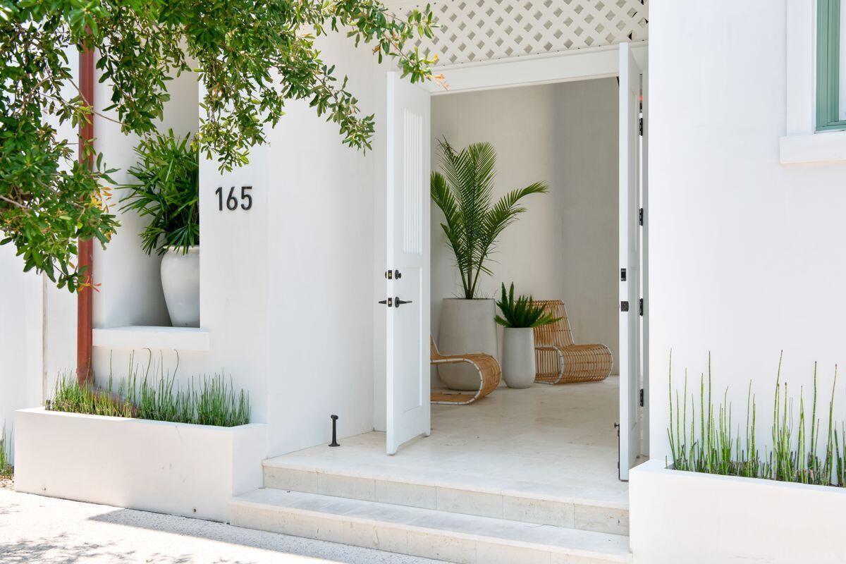 ALYS BEACH - Residential