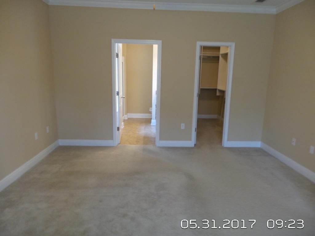 ROLLING RIDGE - Residential Lease