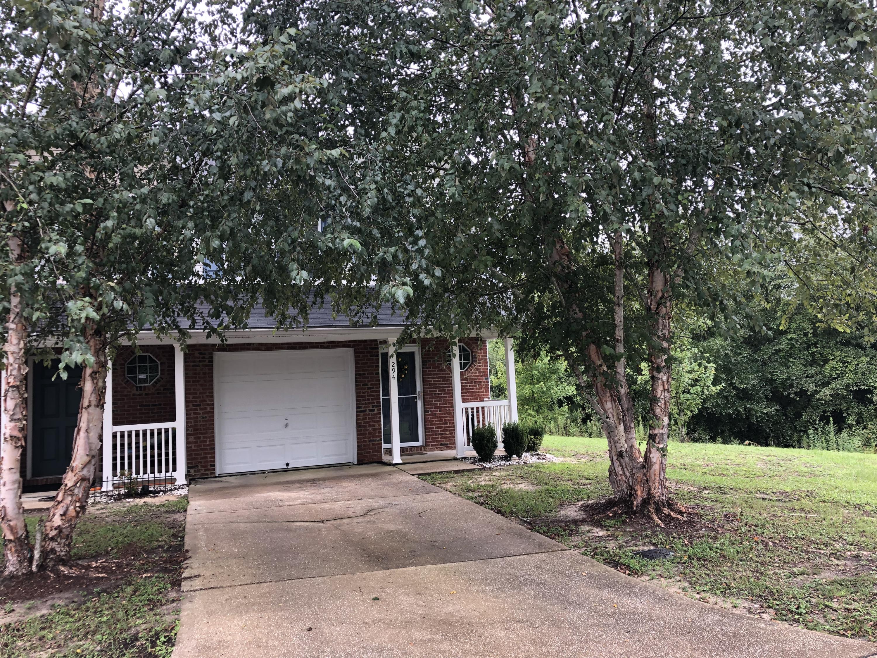 ROLLING PINES - Residential Lease