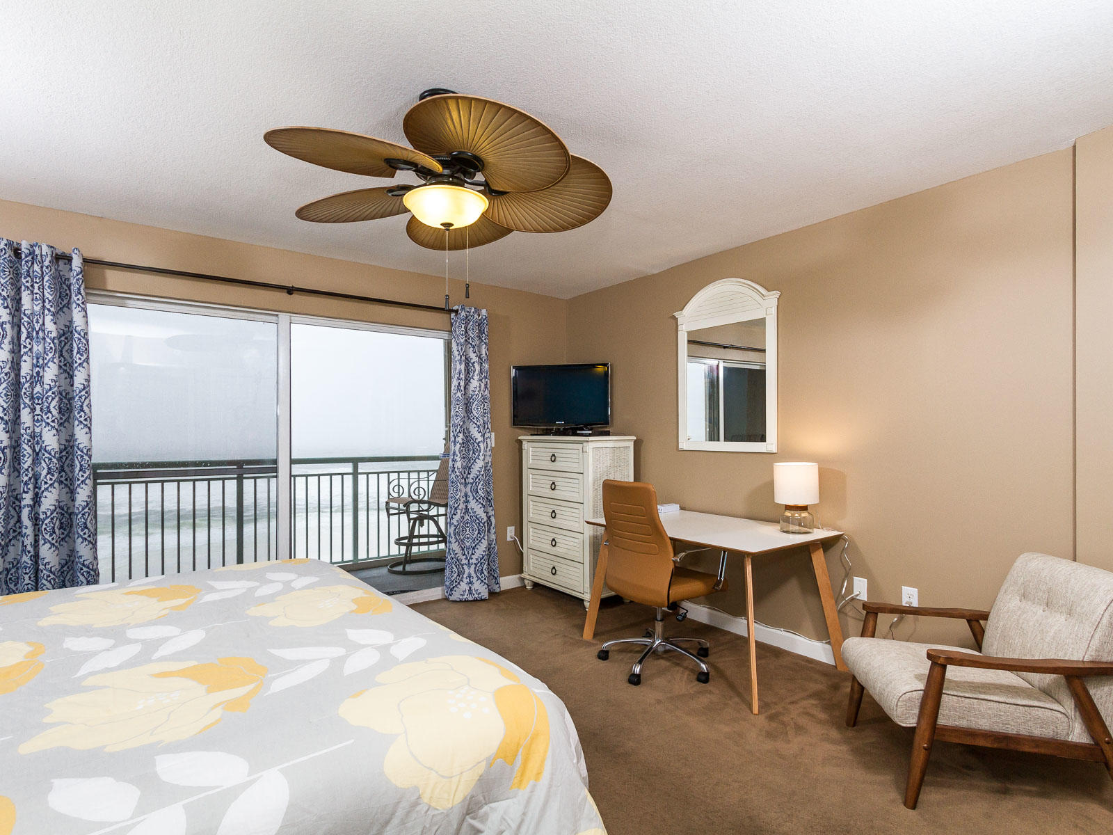 PELICAN ISLE - Residential