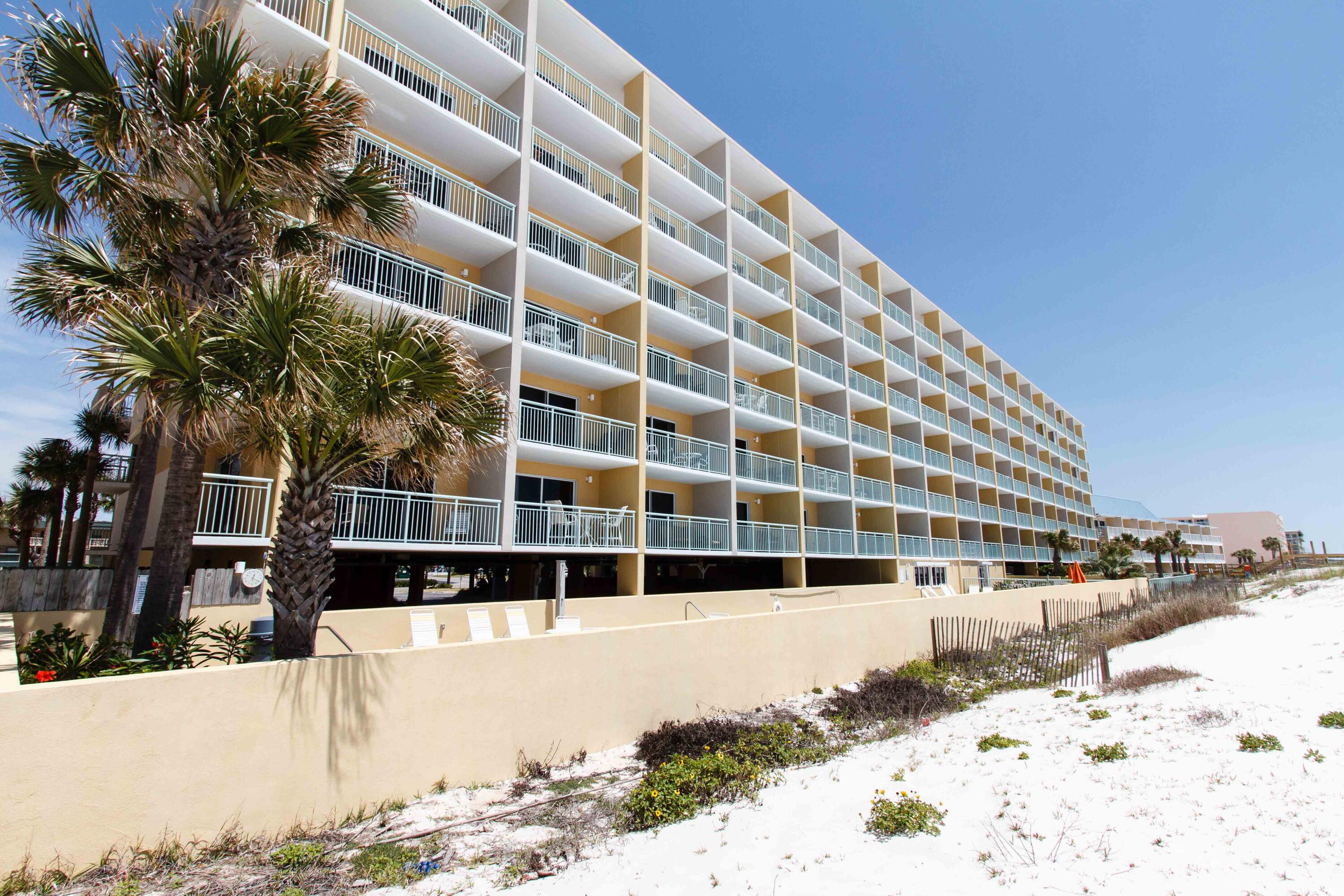 PELICAN ISLE - Residential