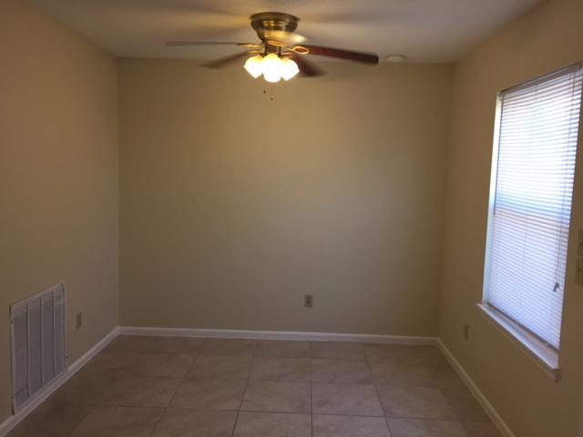 ISLAND MARK - Residential Lease