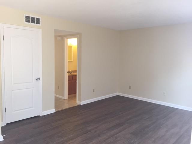 ISLAND MARK - Residential Lease
