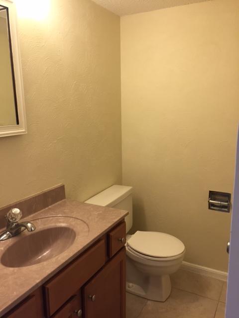 ISLAND MARK - Residential Lease