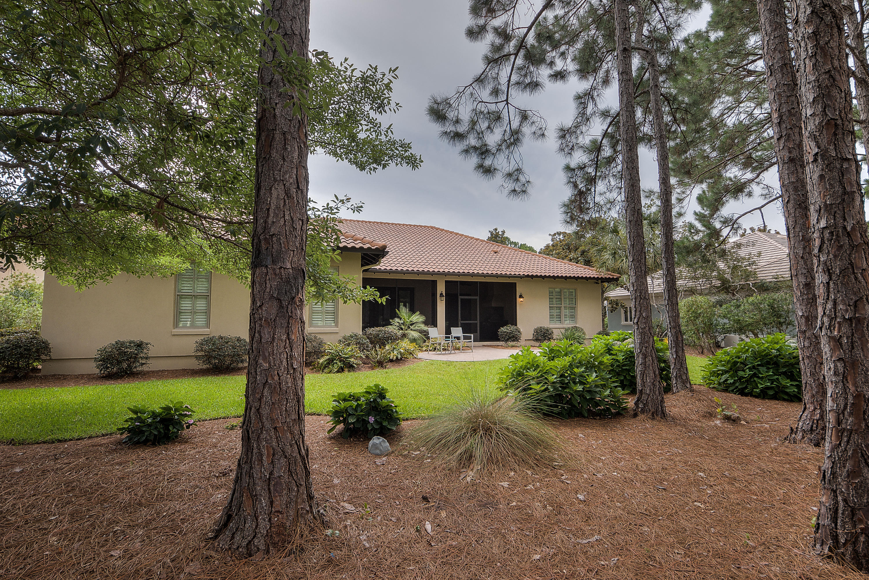 BURNT PINE - Residential Lease