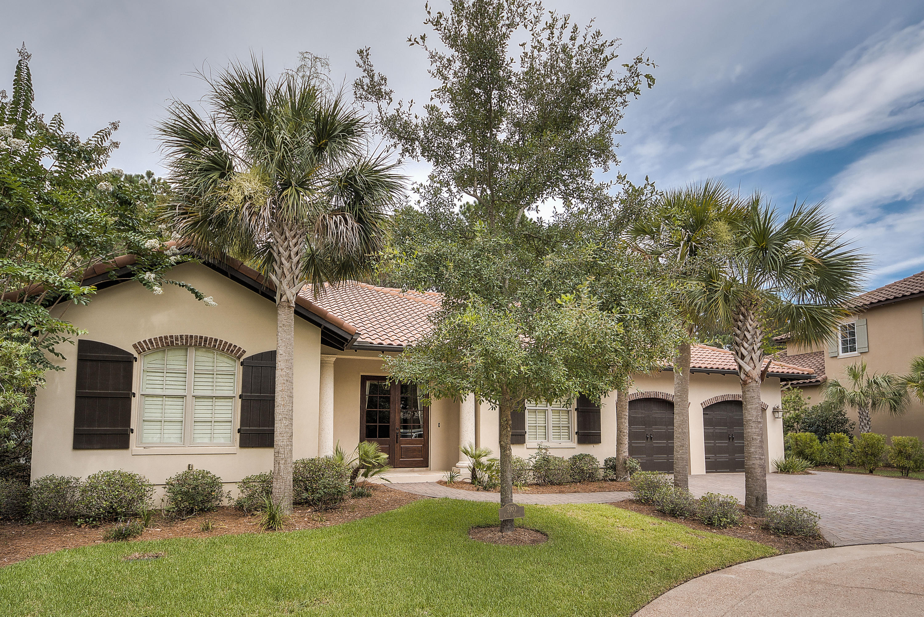 BURNT PINE - Residential Lease