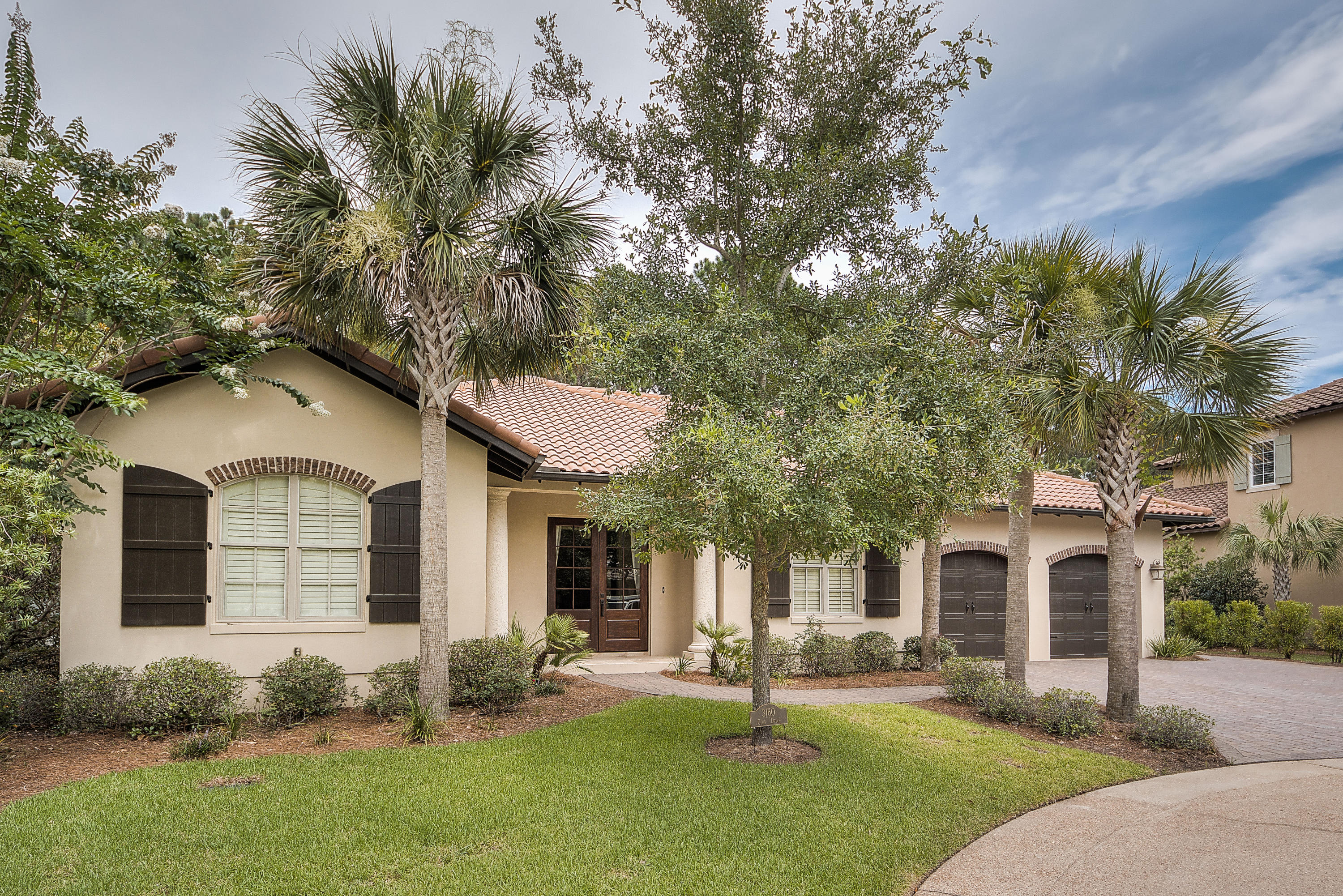 BURNT PINE - Residential Lease
