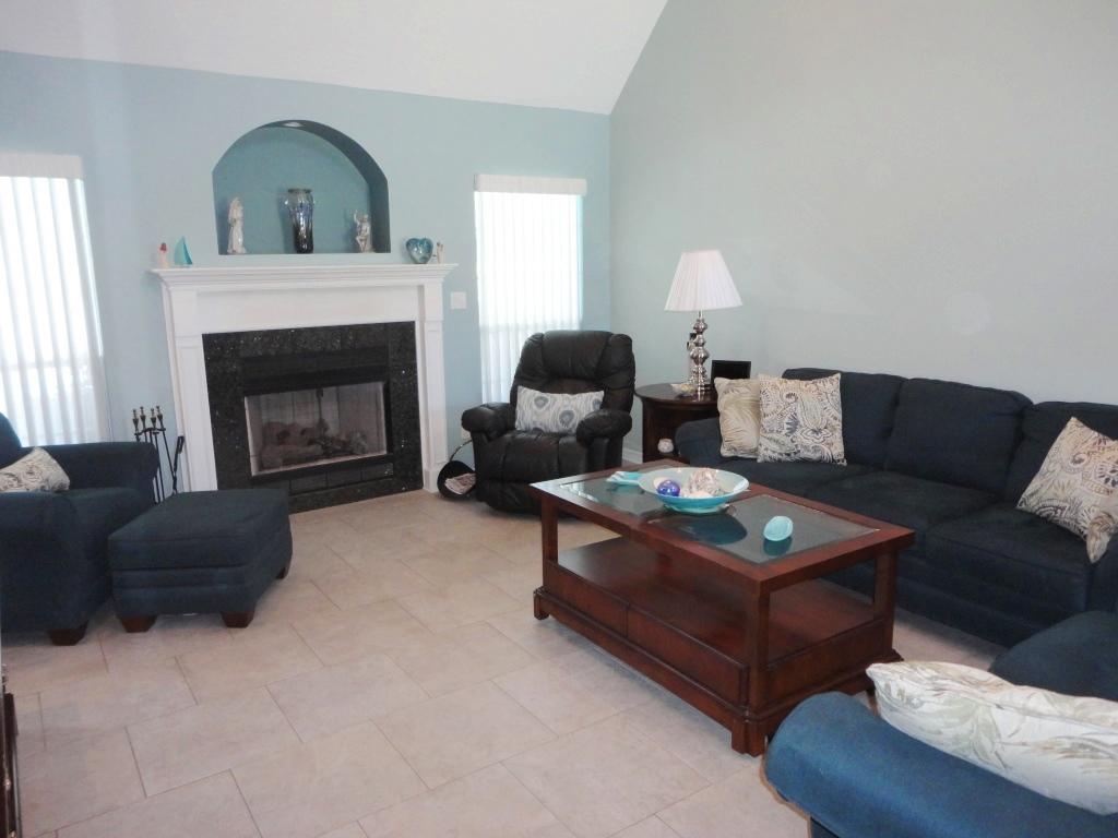 BRIDGEPORT COLONY - Residential