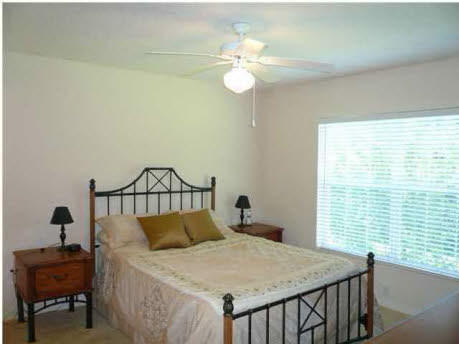 THE FLORIDA CLUB - Residential Lease