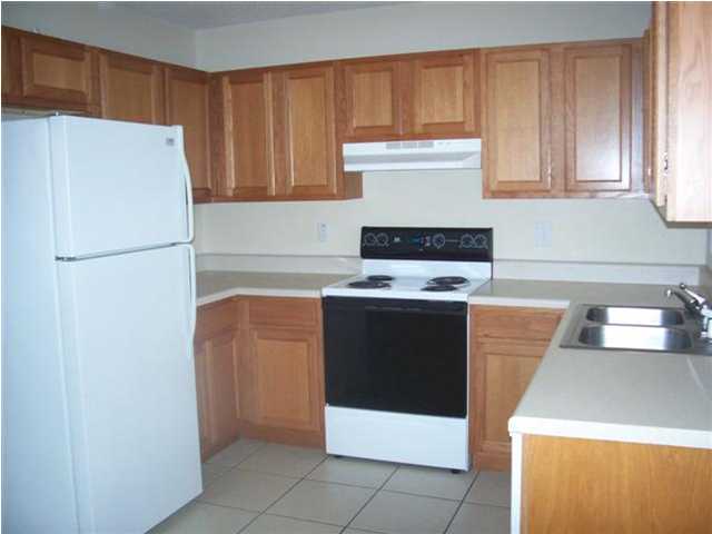 METES & BOUNDS - Residential Lease
