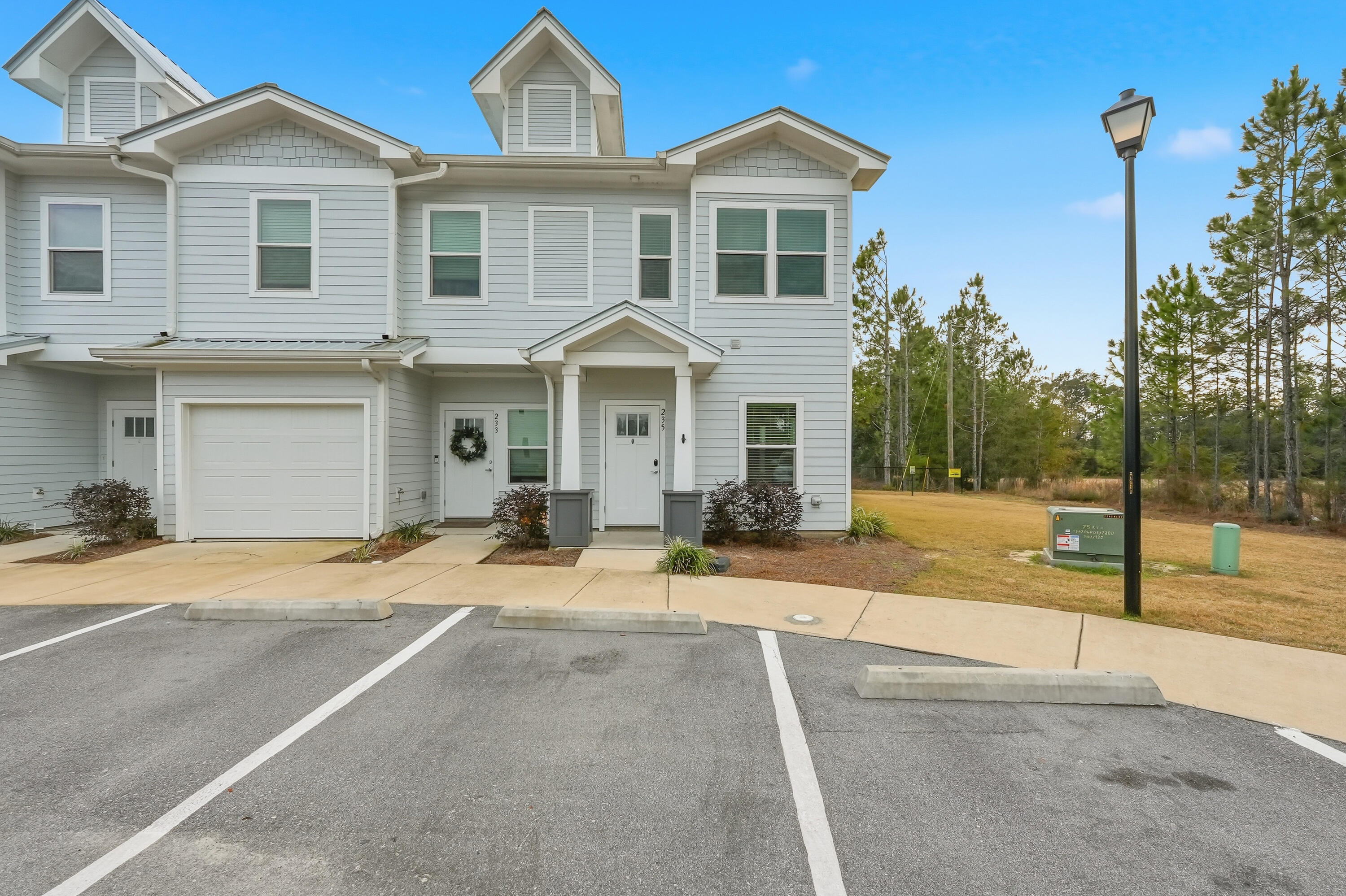 ***End Units are rarely available for rent in this community and MUCH more desirable than middle units*** Welcome home to this beautifully maintained 3 bedroom, 2.5 bathroom townhome offering comfort, convenience, and low-maintenance living. The thoughtfully designed layout provides a functional flow for everyday living, with the kitchen opening to the main living area, creating an inviting space for gathering and entertaining.
Upstairs, the spacious bedrooms offer privacy and flexibility, including a primary suite with an en-suite bath. A convenient half bath on the main level adds everyday functionality. The home includes a washer and dryer (both non-warranted), making move-in simple and stress-free.

Residents enjoy access to a sparkling community pool and plenty of parking, all within a well-kept neighborhood. Ideally located in Freeport with easy access to shopping, dining, schools, and the beaches of South Walton, this townhome has it all! Nestled in the back of the community, enjoy quiet evenings with a lake view in this end unit. Contact us today for a showing!