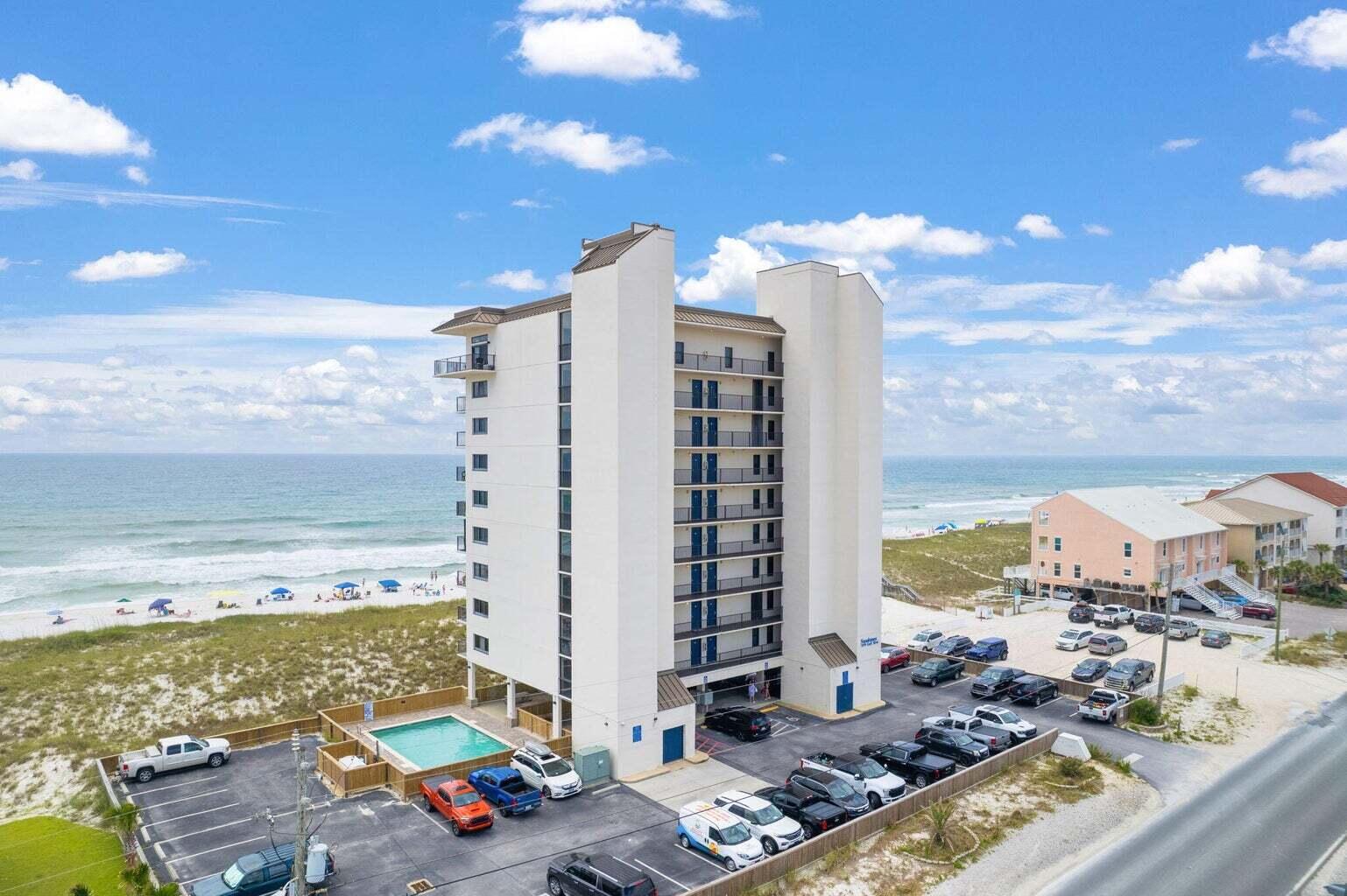 SUNDUNES CONDO - Residential
