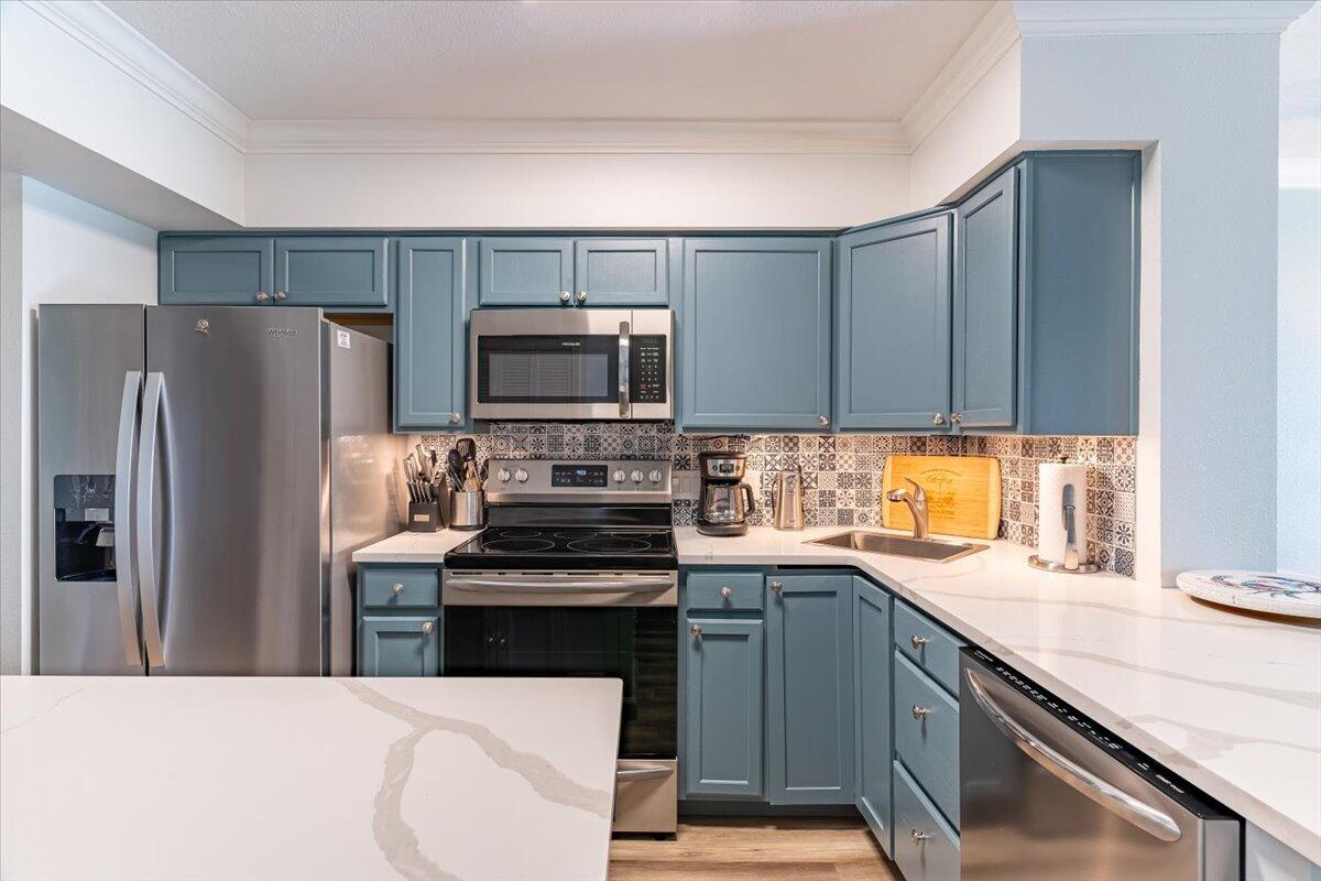 SUNDUNES CONDO - Residential