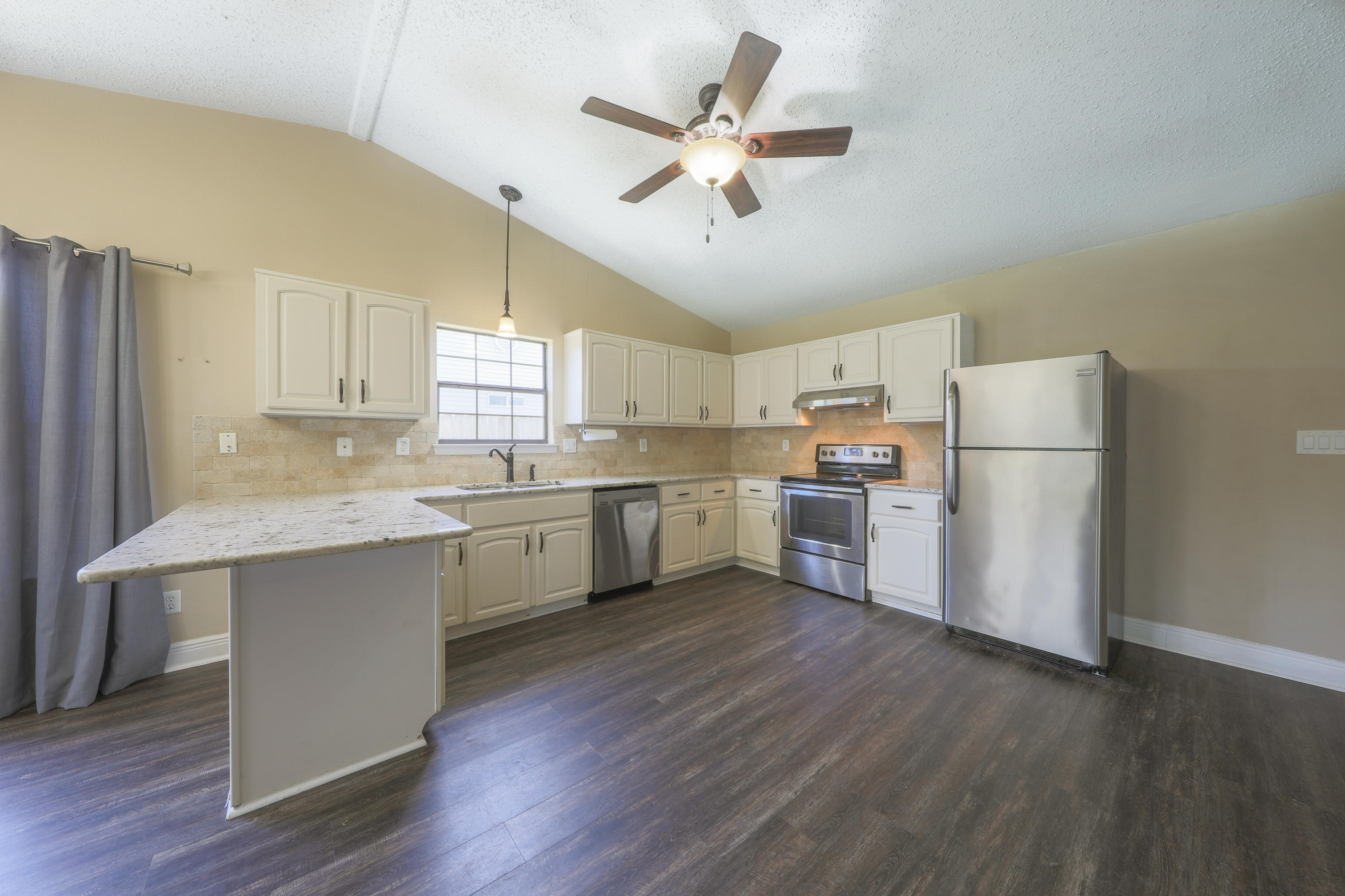 WYNNEHAVEN BEACH ESTATES 1ST ADDN - Residential