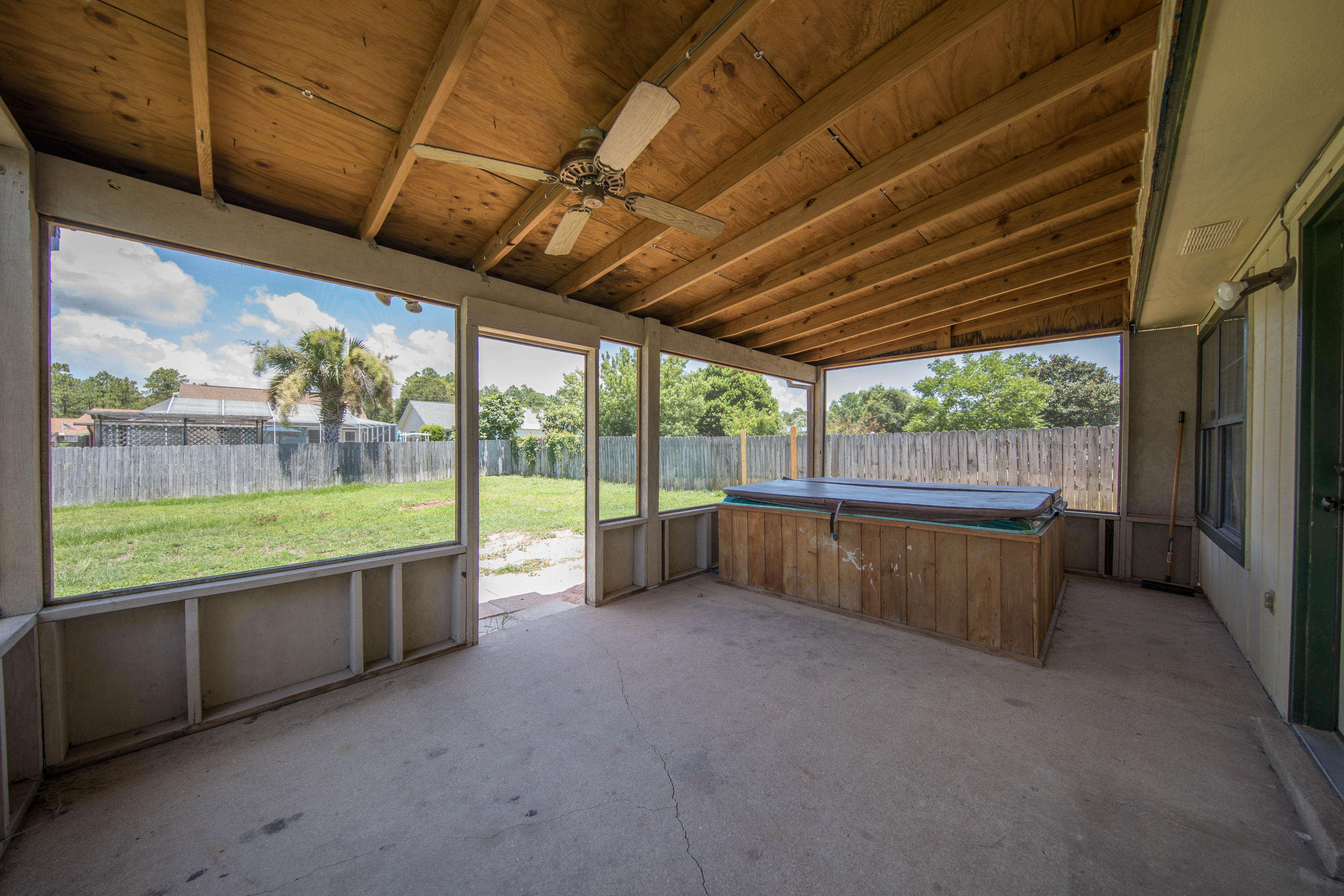 WYNNEHAVEN BEACH ESTATES 1ST ADDN - Residential