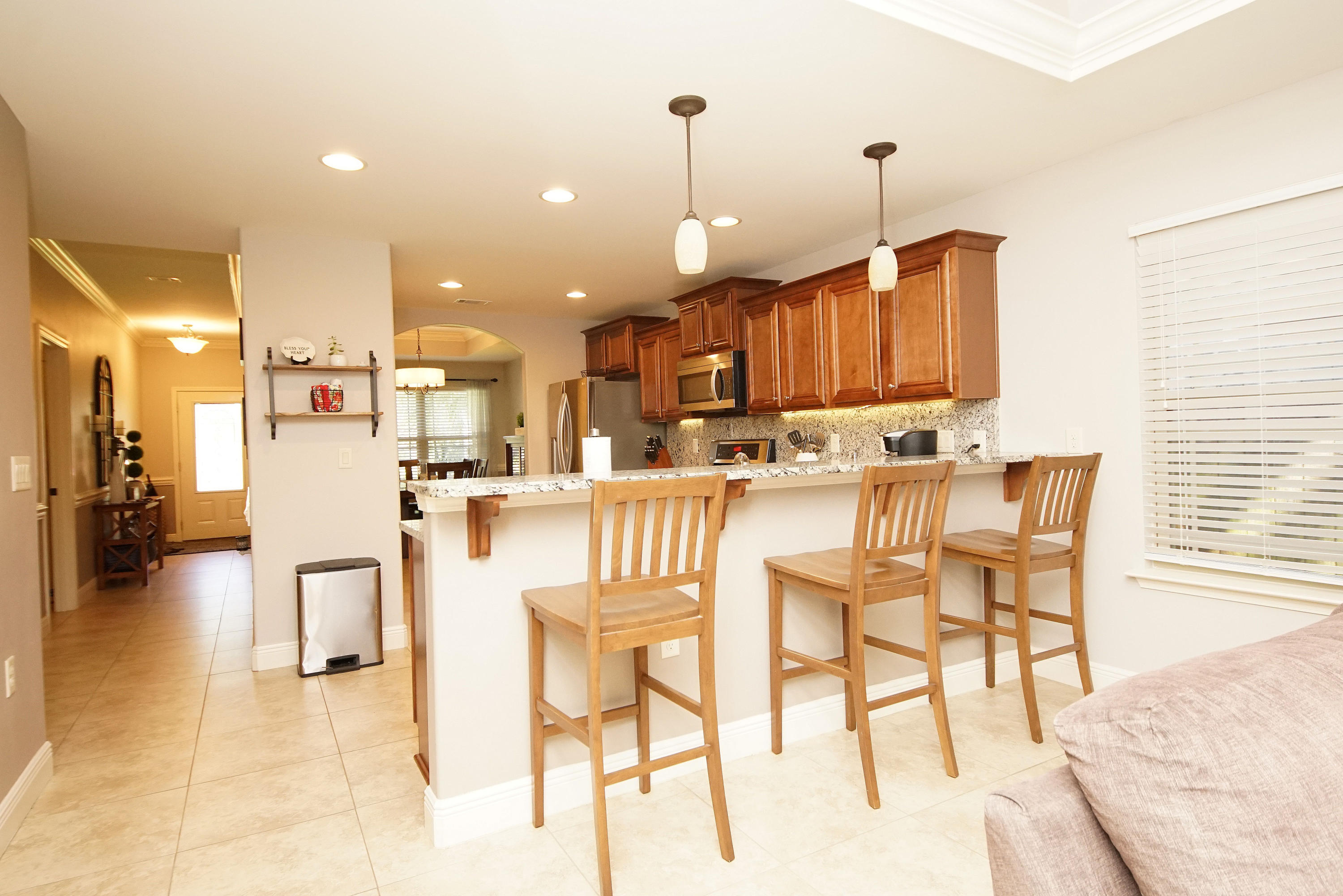 VALPARAISO PINECREST 6 - Residential Lease