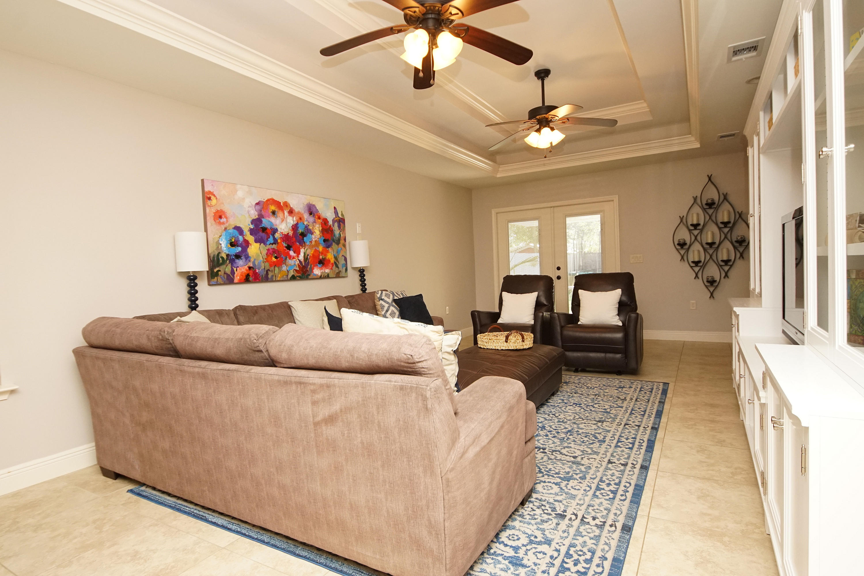 VALPARAISO PINECREST 6 - Residential Lease