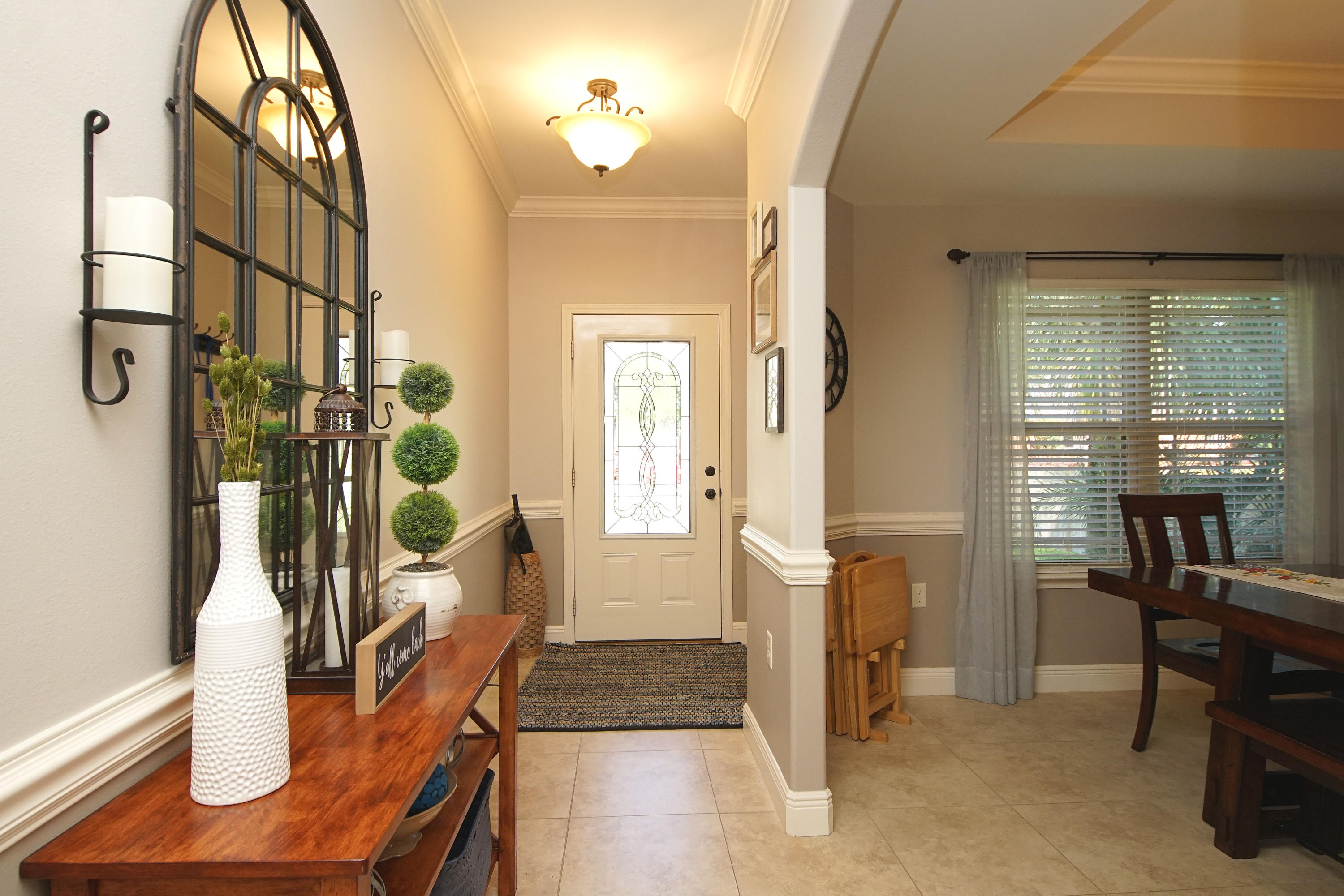 VALPARAISO PINECREST 6 - Residential Lease
