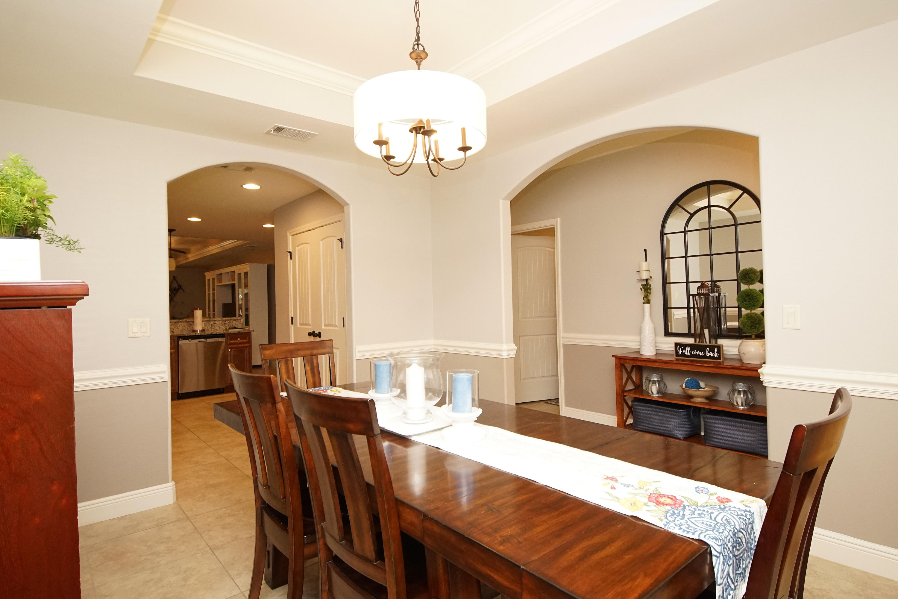 VALPARAISO PINECREST 6 - Residential Lease