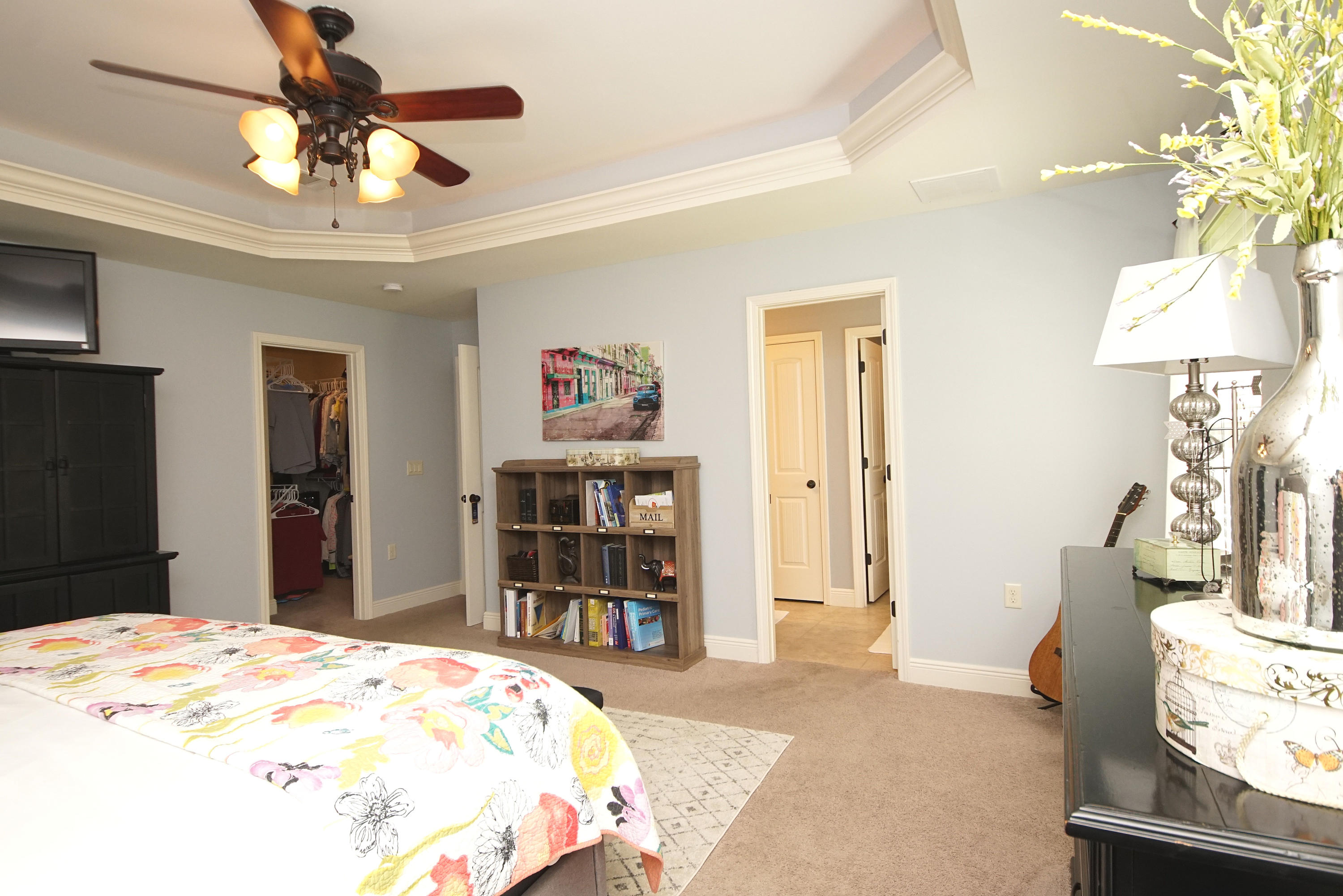 VALPARAISO PINECREST 6 - Residential Lease