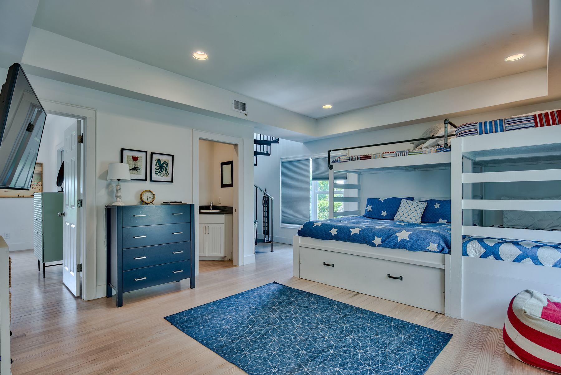 SEASIDE 15 - Residential