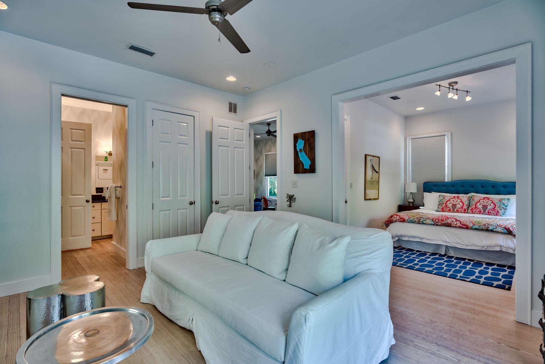 SEASIDE 15 - Residential