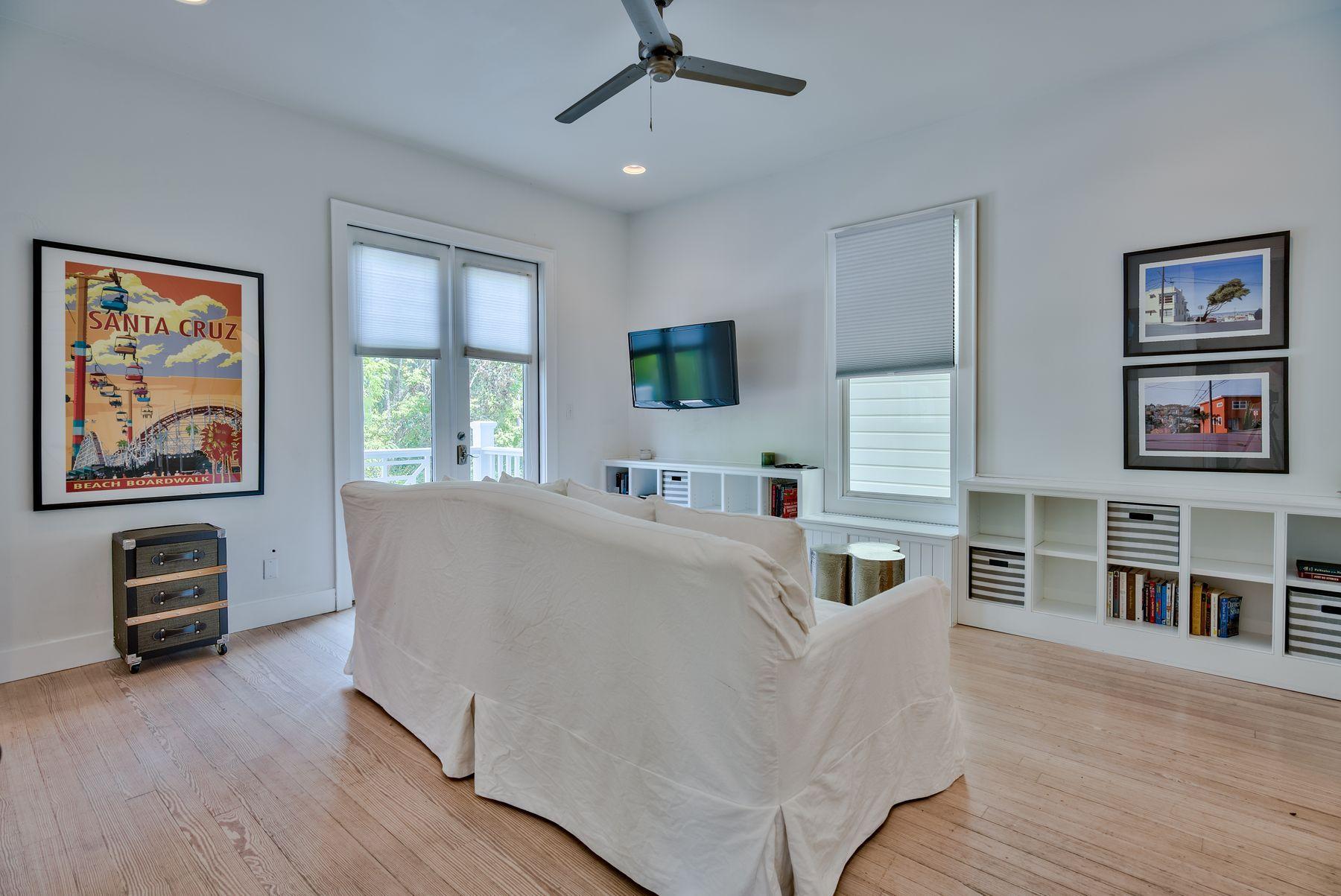 SEASIDE 15 - Residential