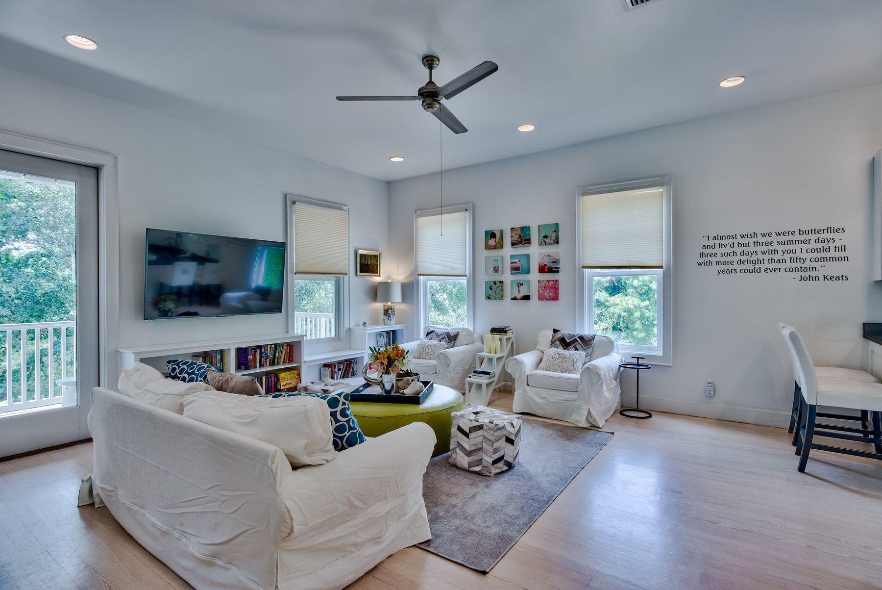 SEASIDE 15 - Residential