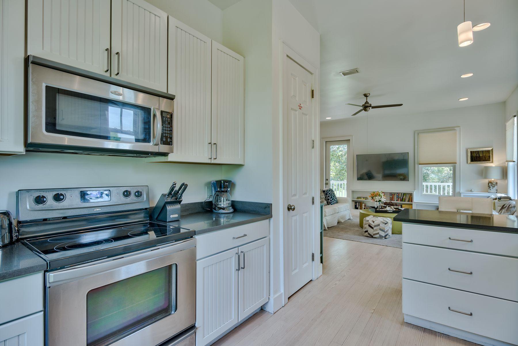 SEASIDE 15 - Residential