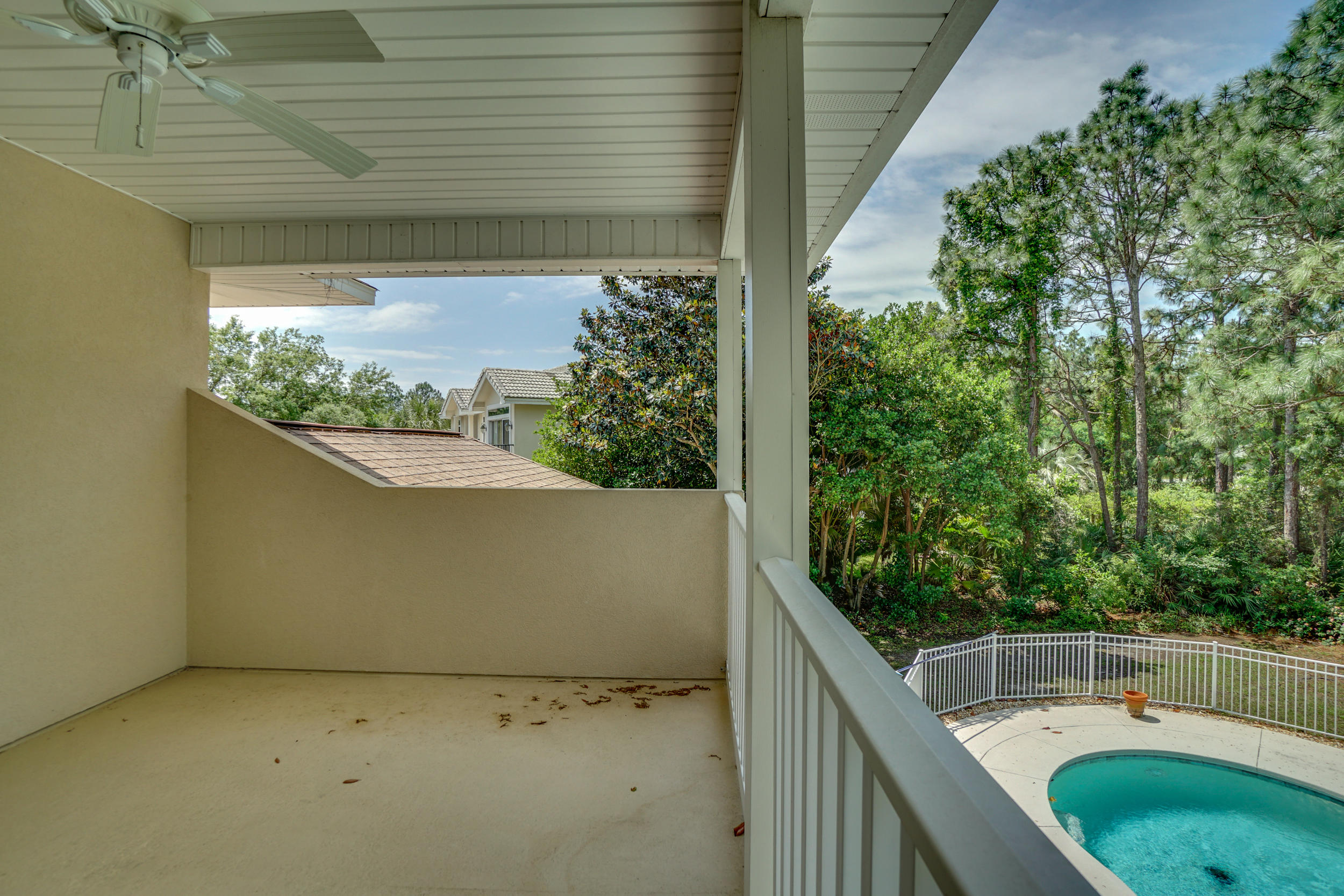 EMERALD BAY WEST - Residential