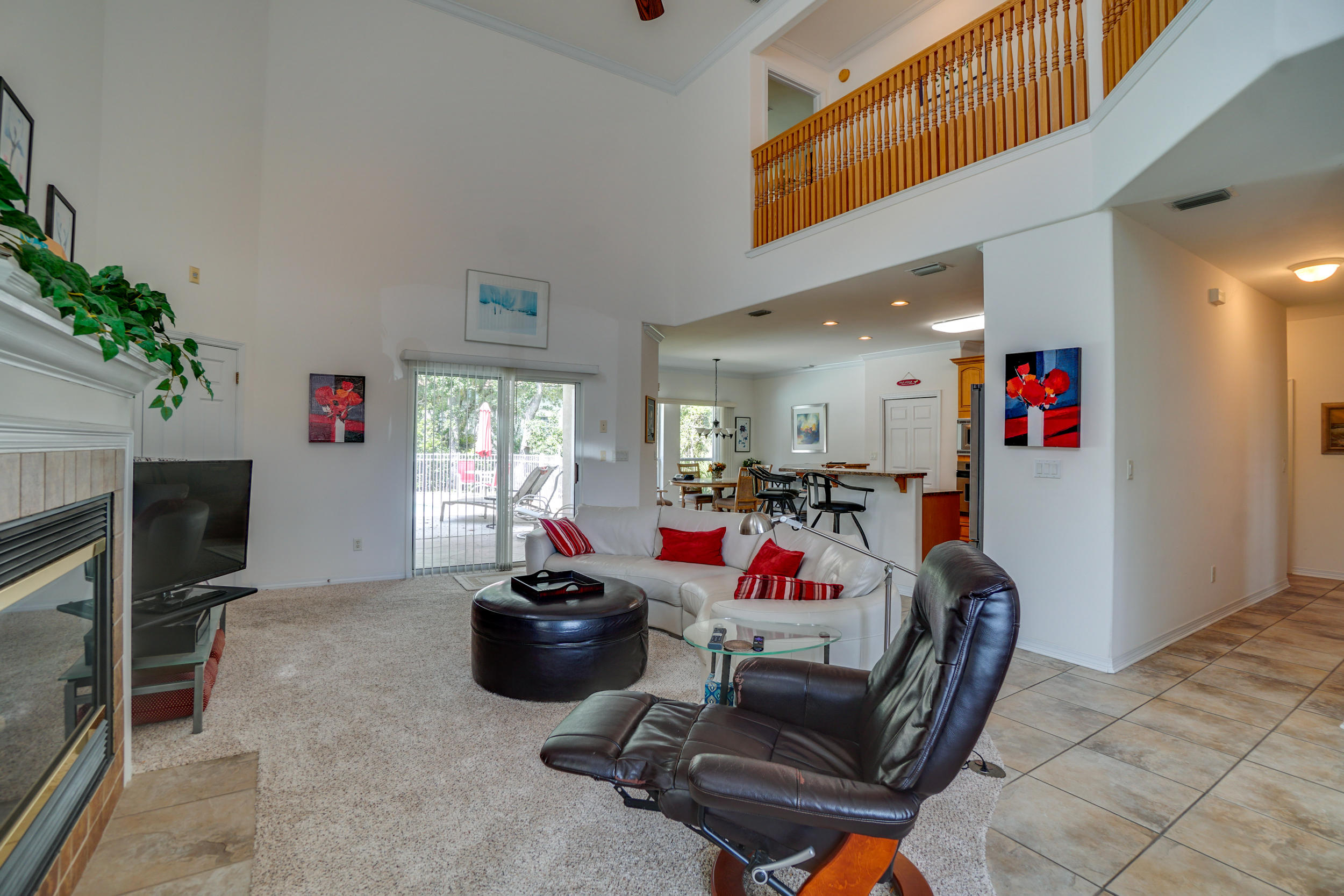 EMERALD BAY WEST - Residential