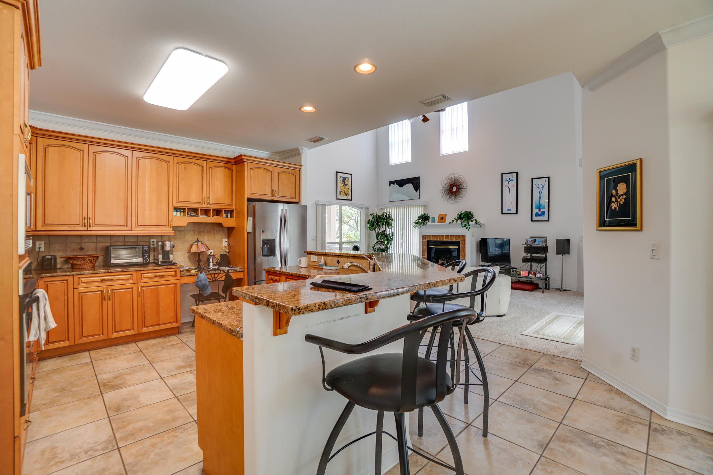 EMERALD BAY WEST - Residential