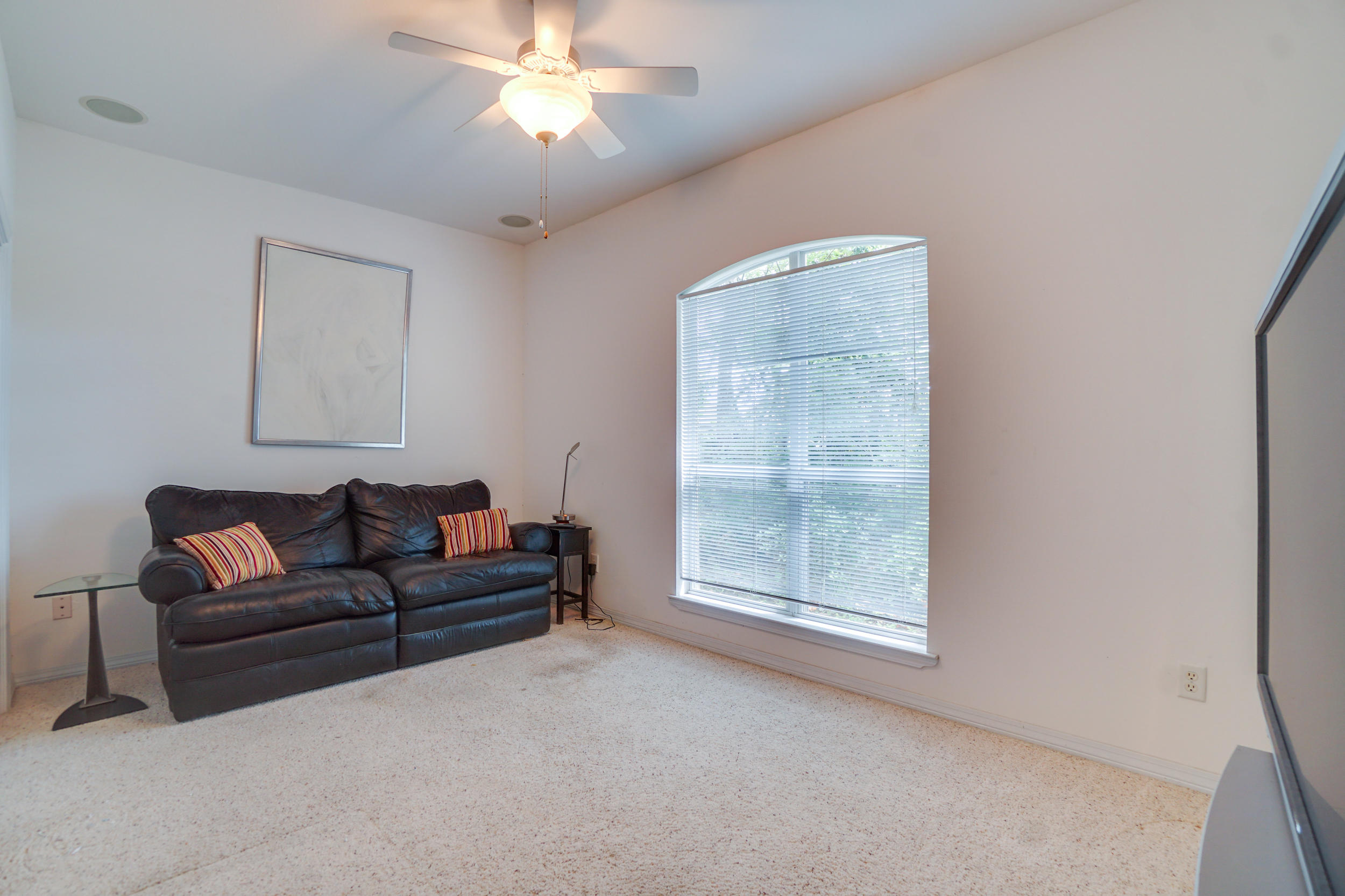 EMERALD BAY WEST - Residential