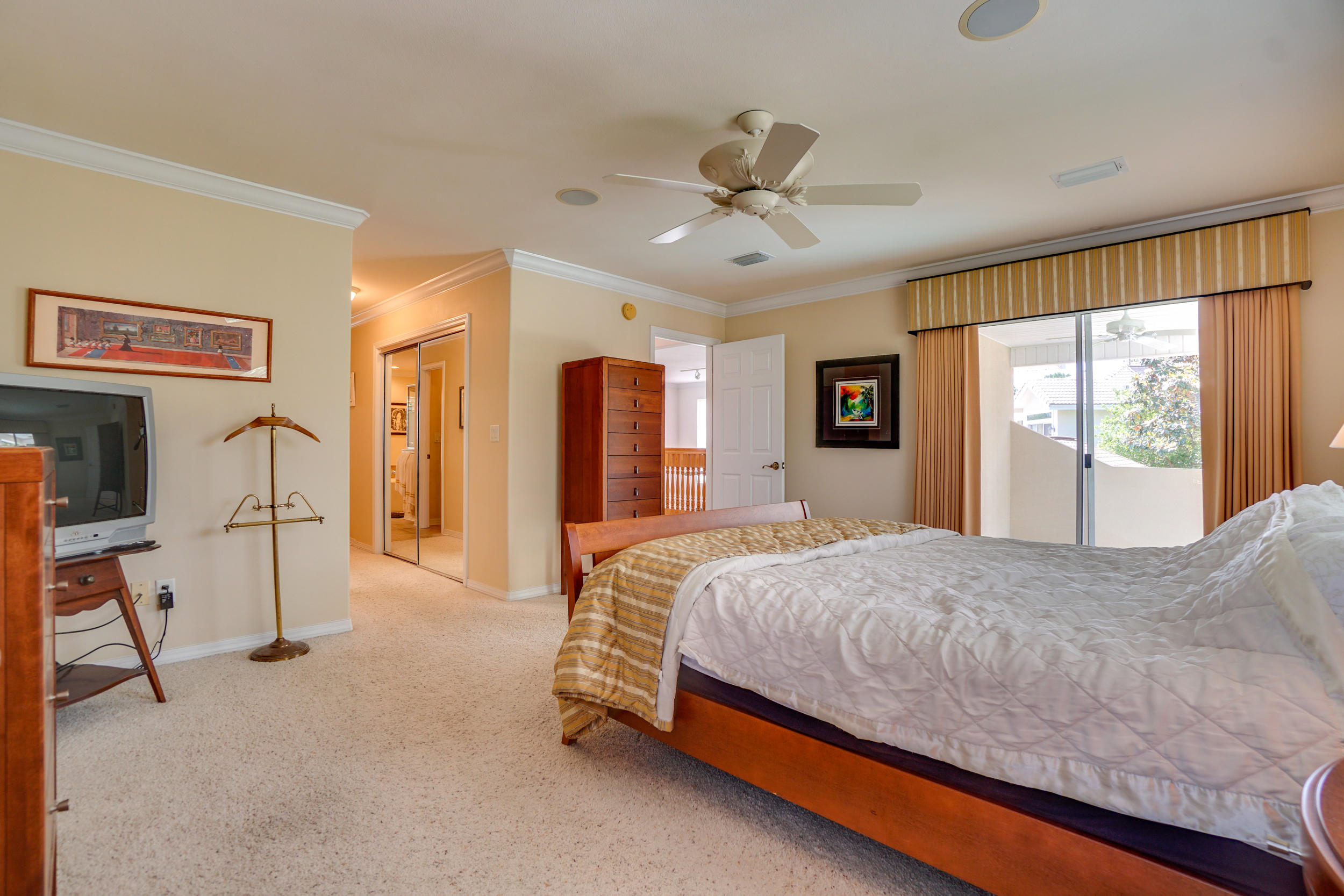 EMERALD BAY WEST - Residential