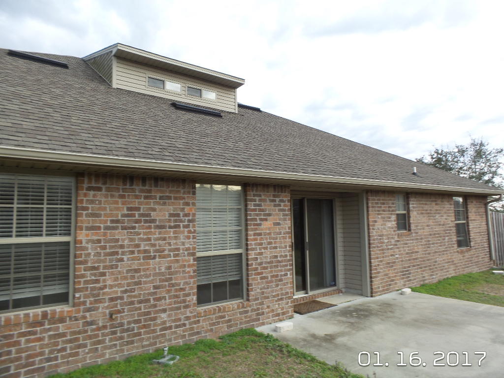 LEE FARMS PH III - Residential Lease