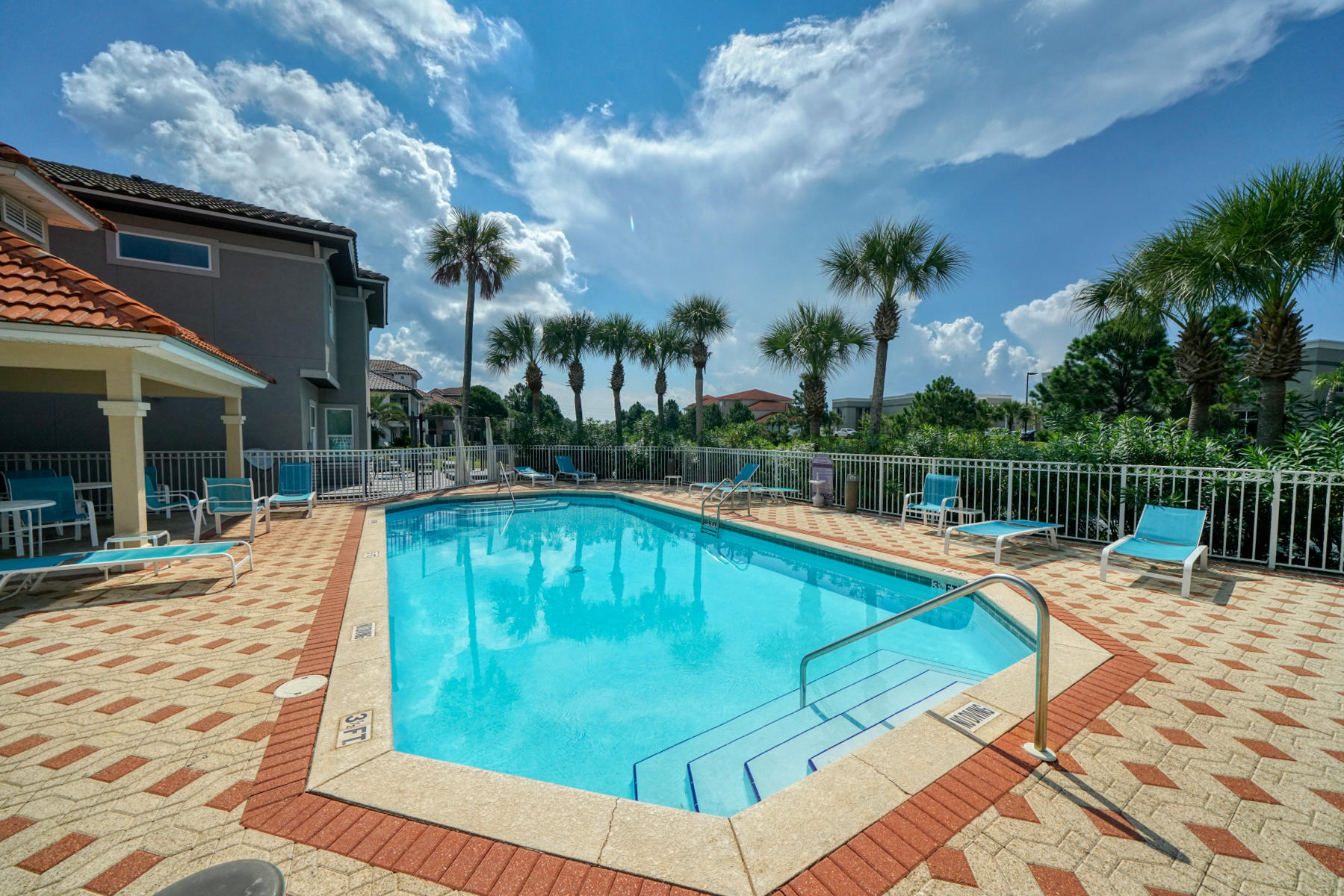 CALUSA BAY S/D - Residential