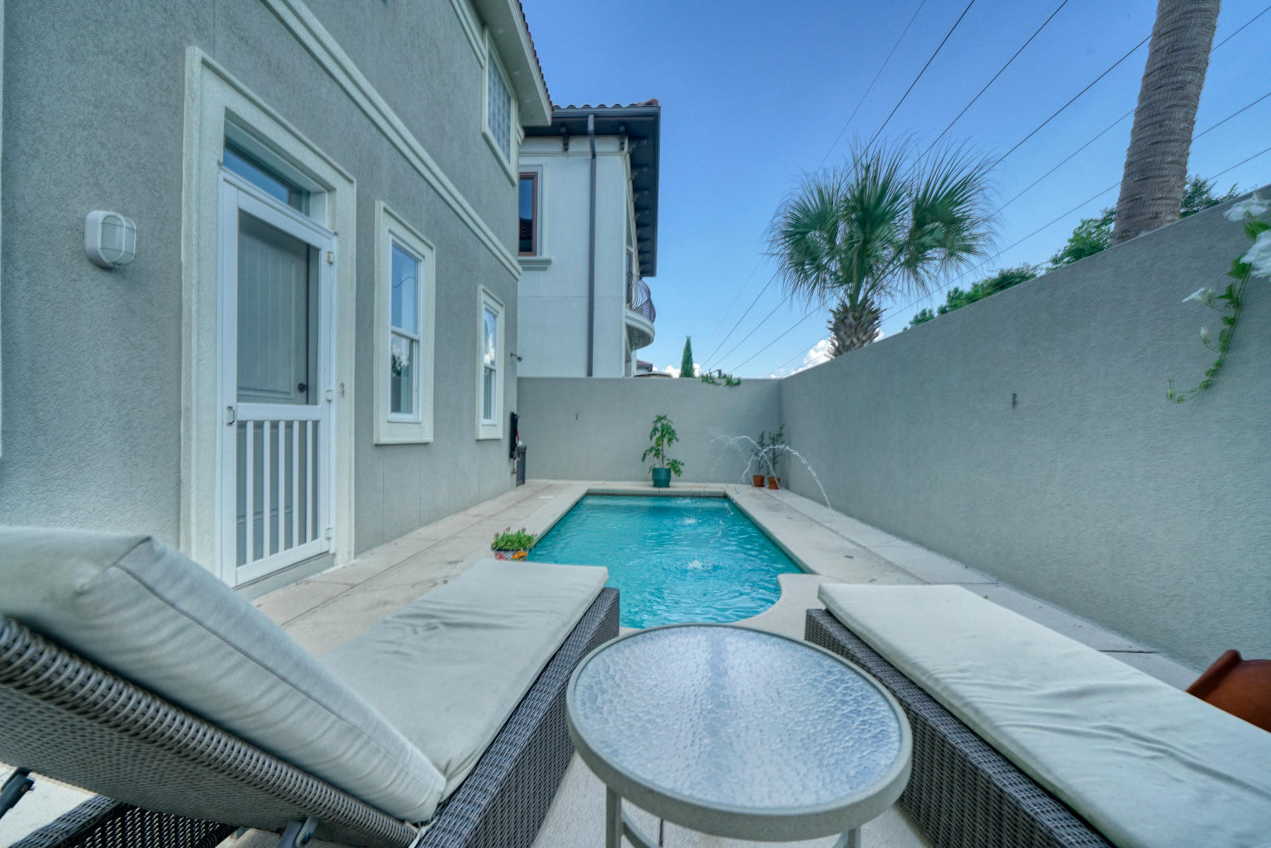 CALUSA BAY S/D - Residential