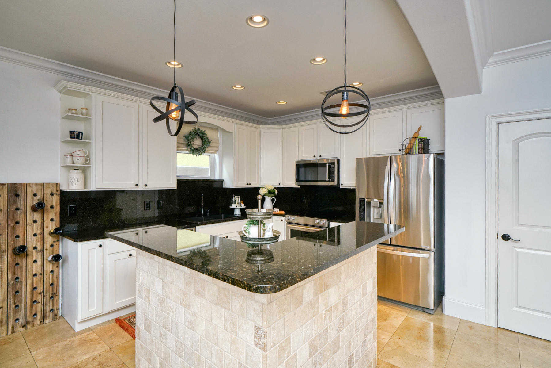 CALUSA BAY S/D - Residential