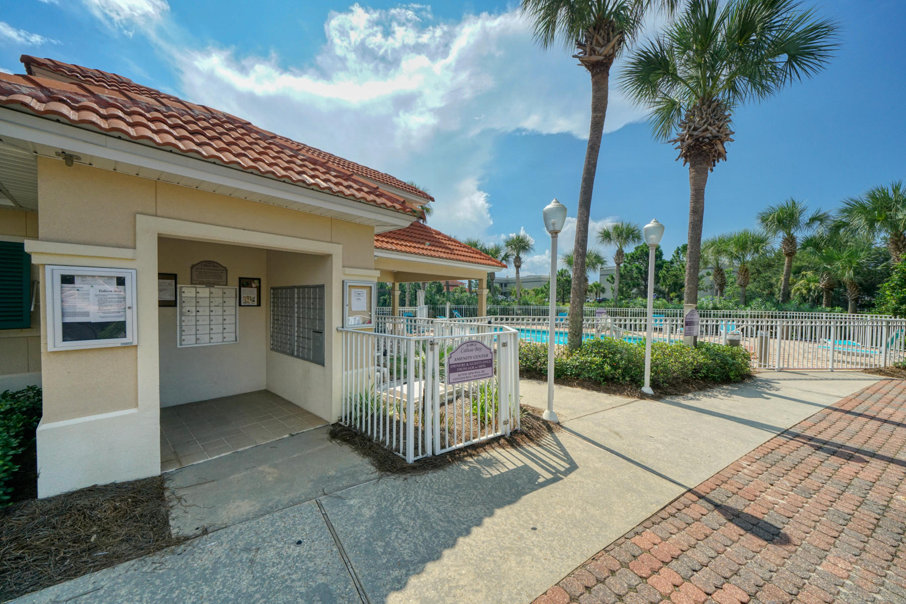 CALUSA BAY S/D - Residential