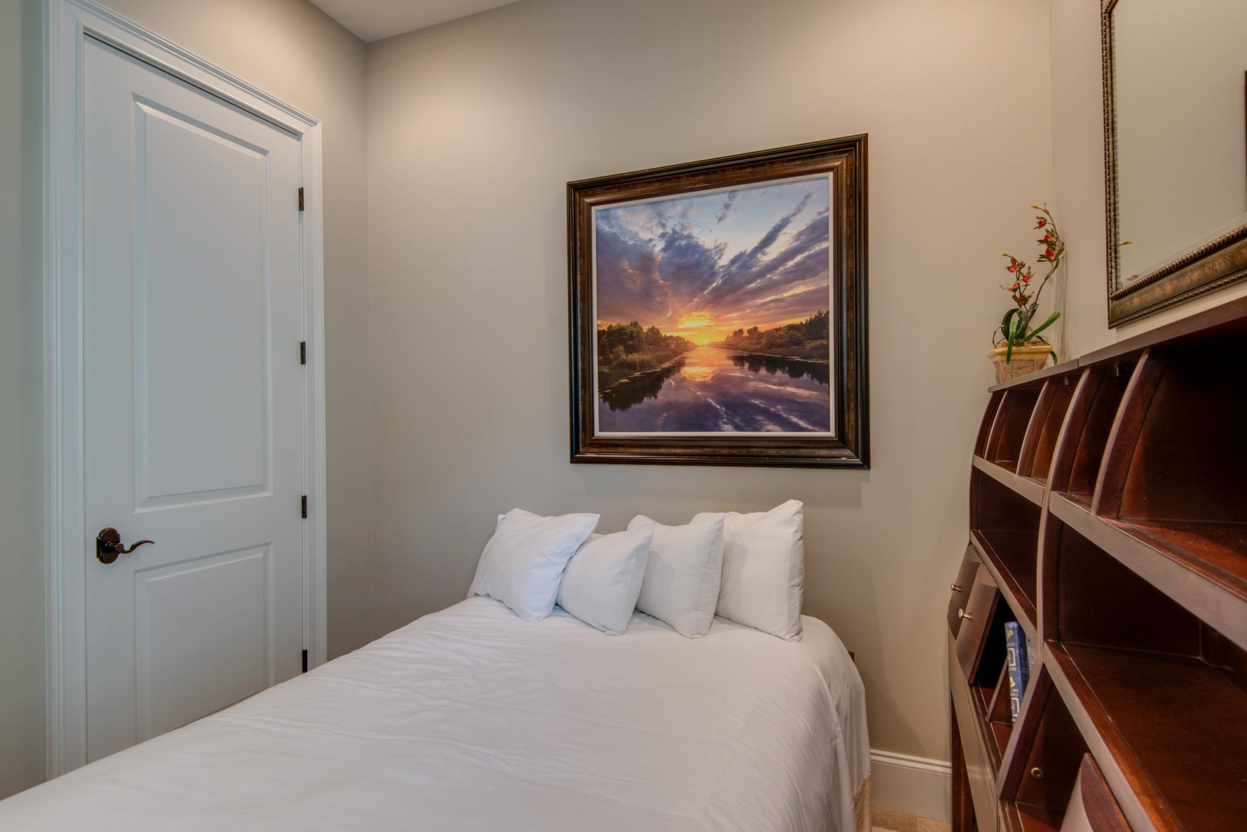 Villa Lago - Residential Lease