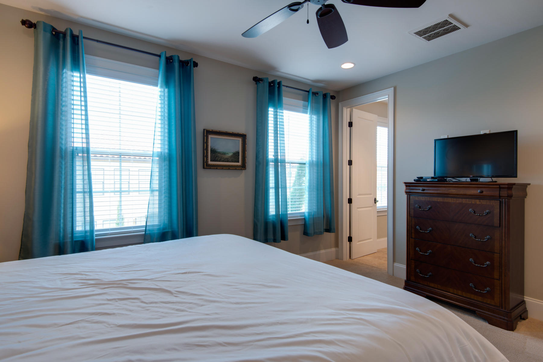 Villa Lago - Residential Lease