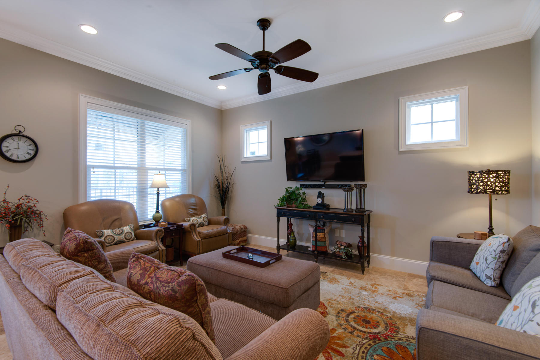 Villa Lago - Residential Lease