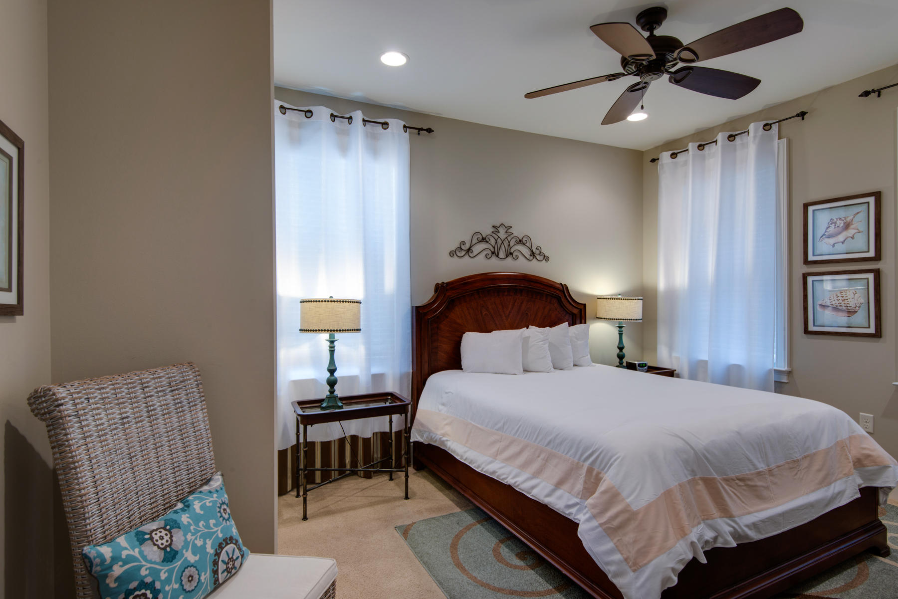 Villa Lago - Residential Lease