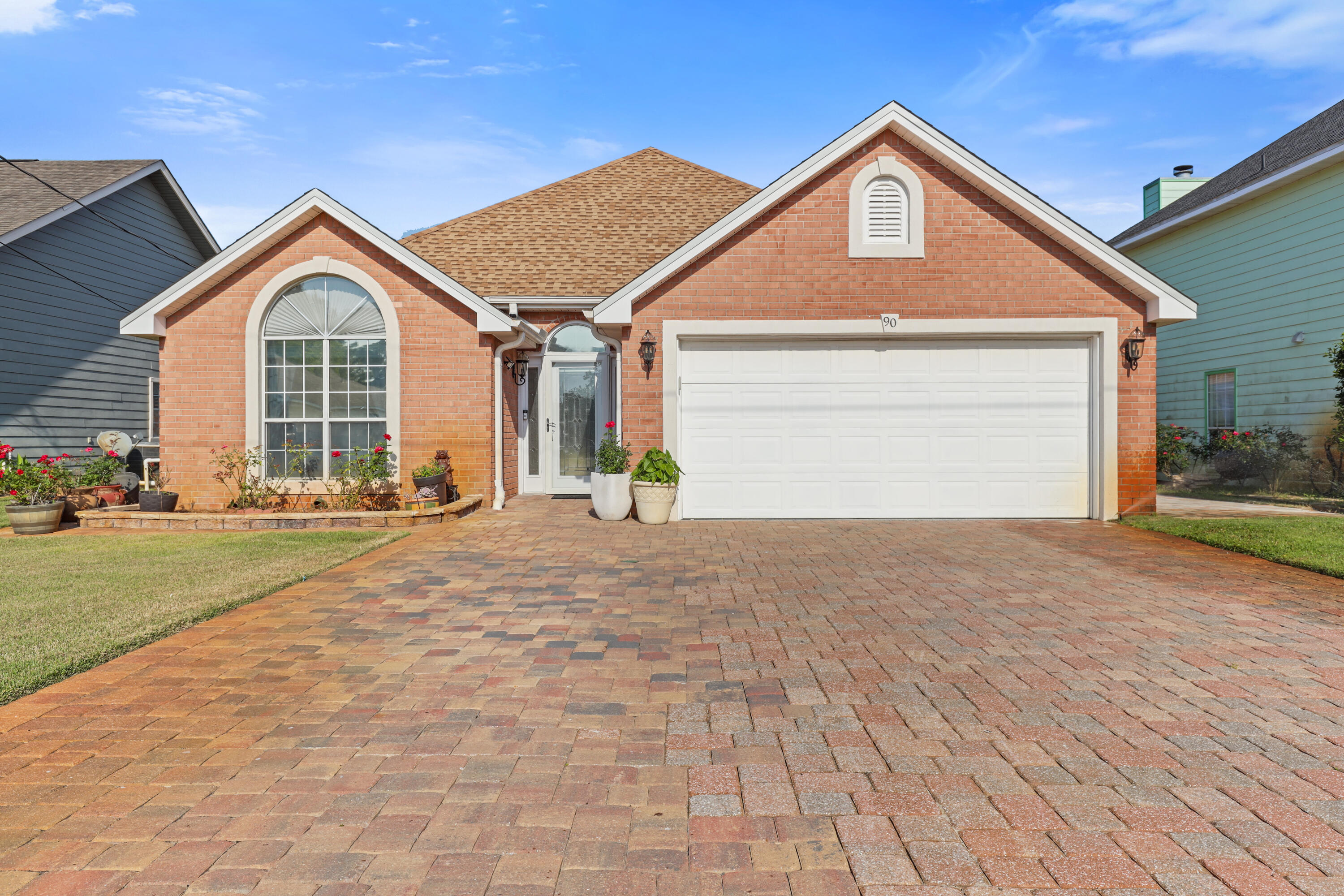 OLDE FLORIDA LAKES PH II - Residential Lease