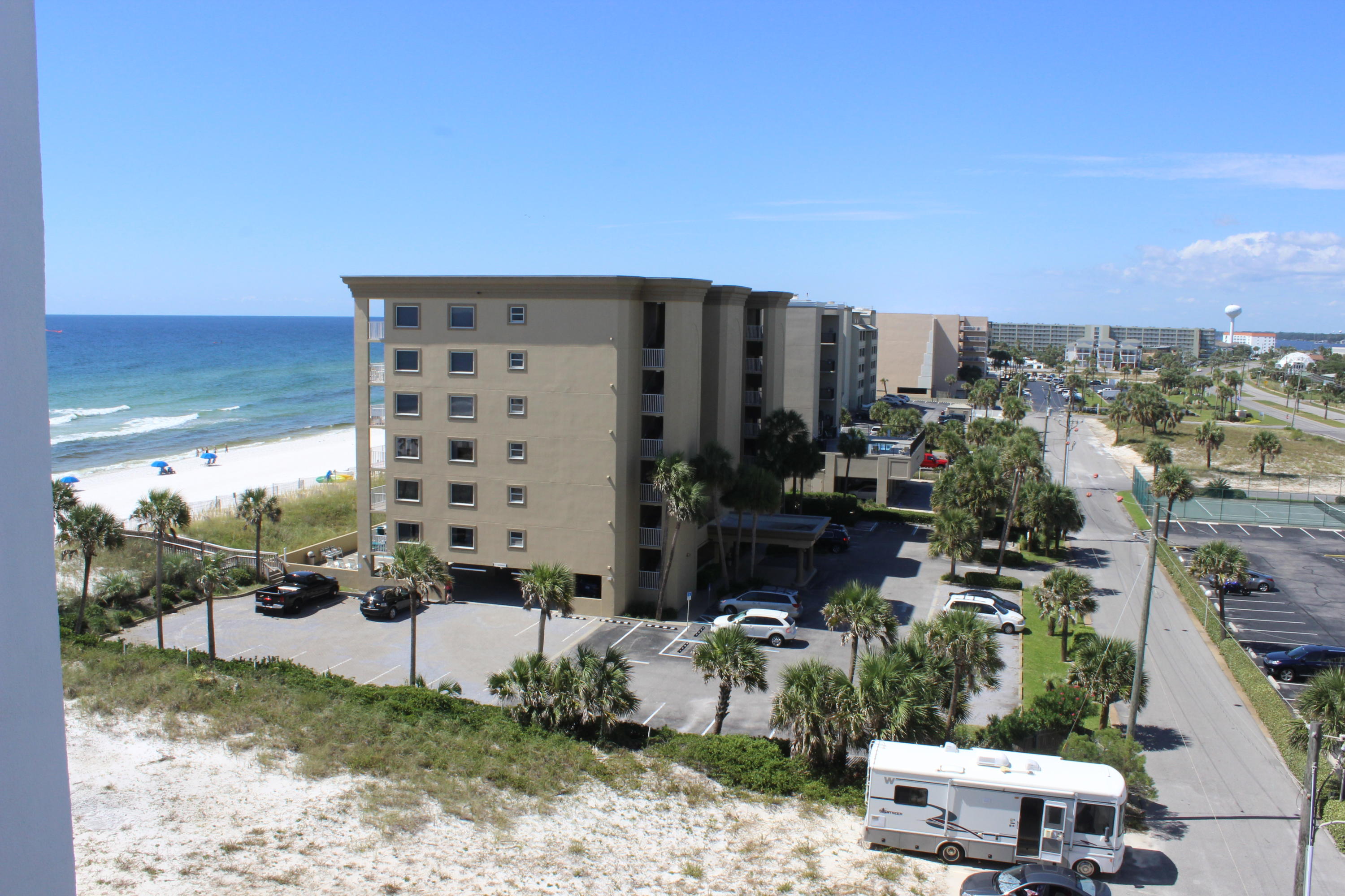 EMERALD ISLE - Residential