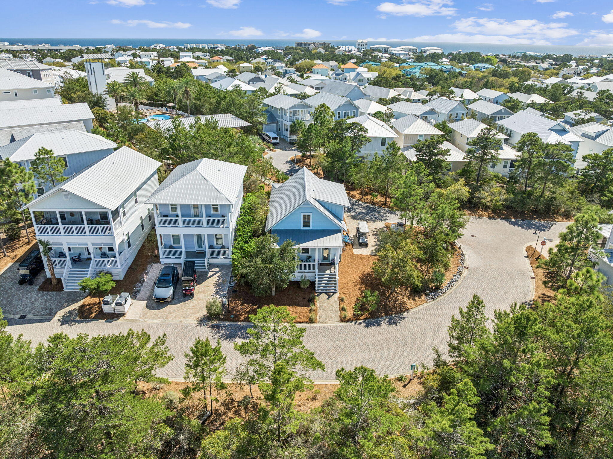 HIGHLAND PARKS - Residential