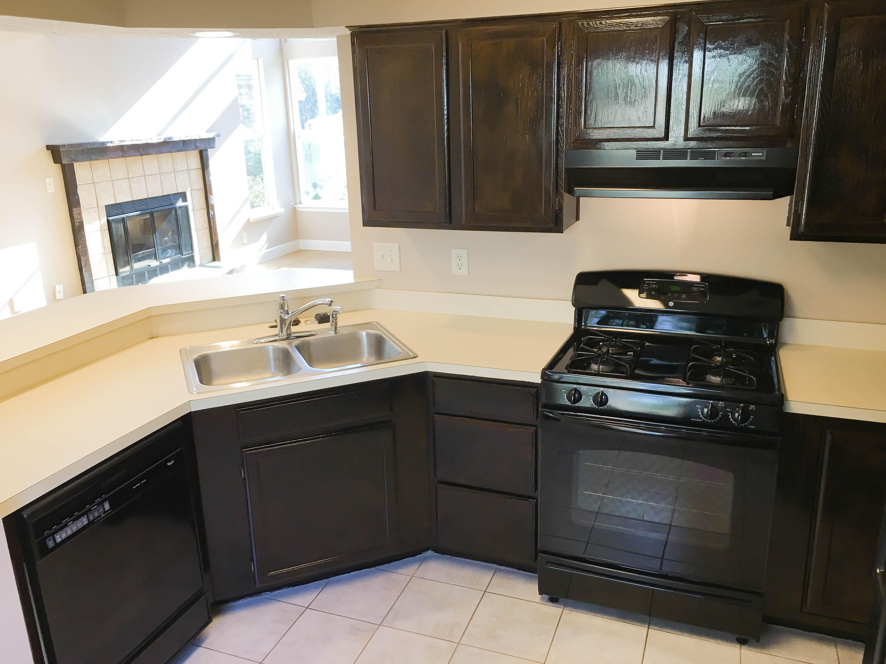 CROSSWINDS LANDING - Residential Lease