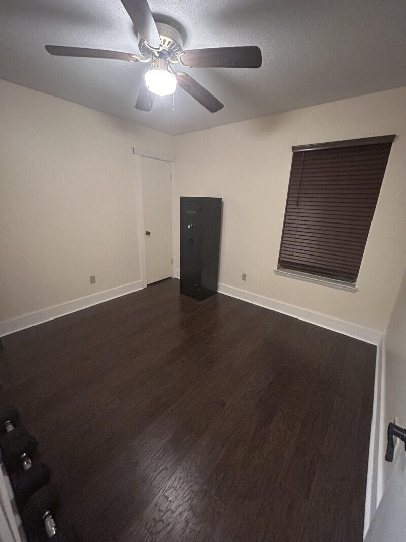 PINE MEADOWS - Residential